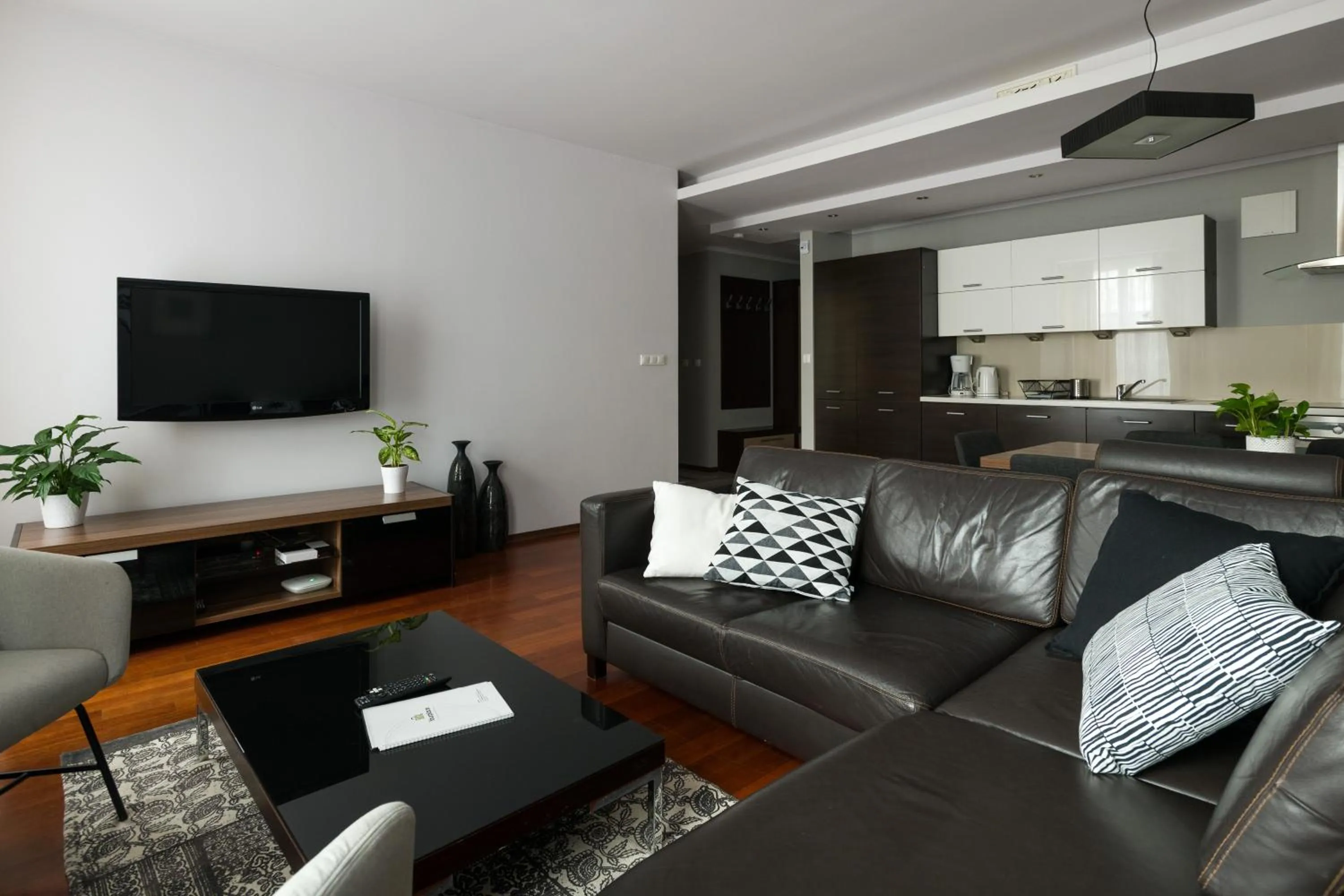 Coffee/tea facilities in Yourplace Biskupia Old Town Apartments