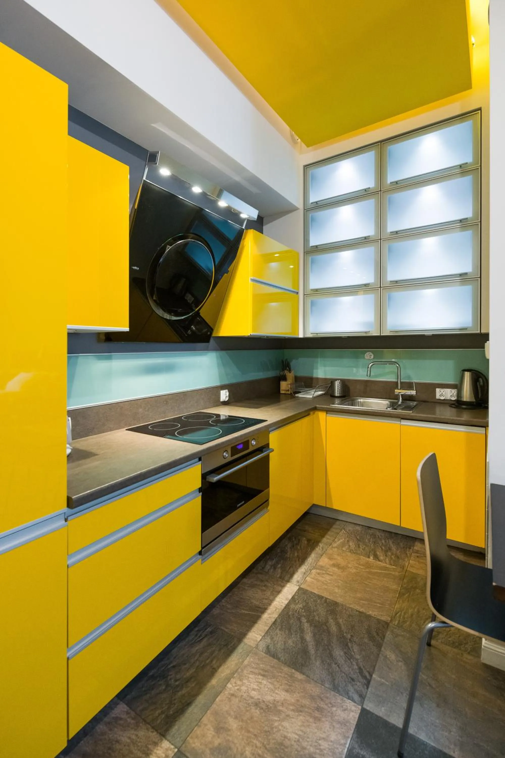 Coffee/tea facilities in Yourplace Biskupia Old Town Apartments