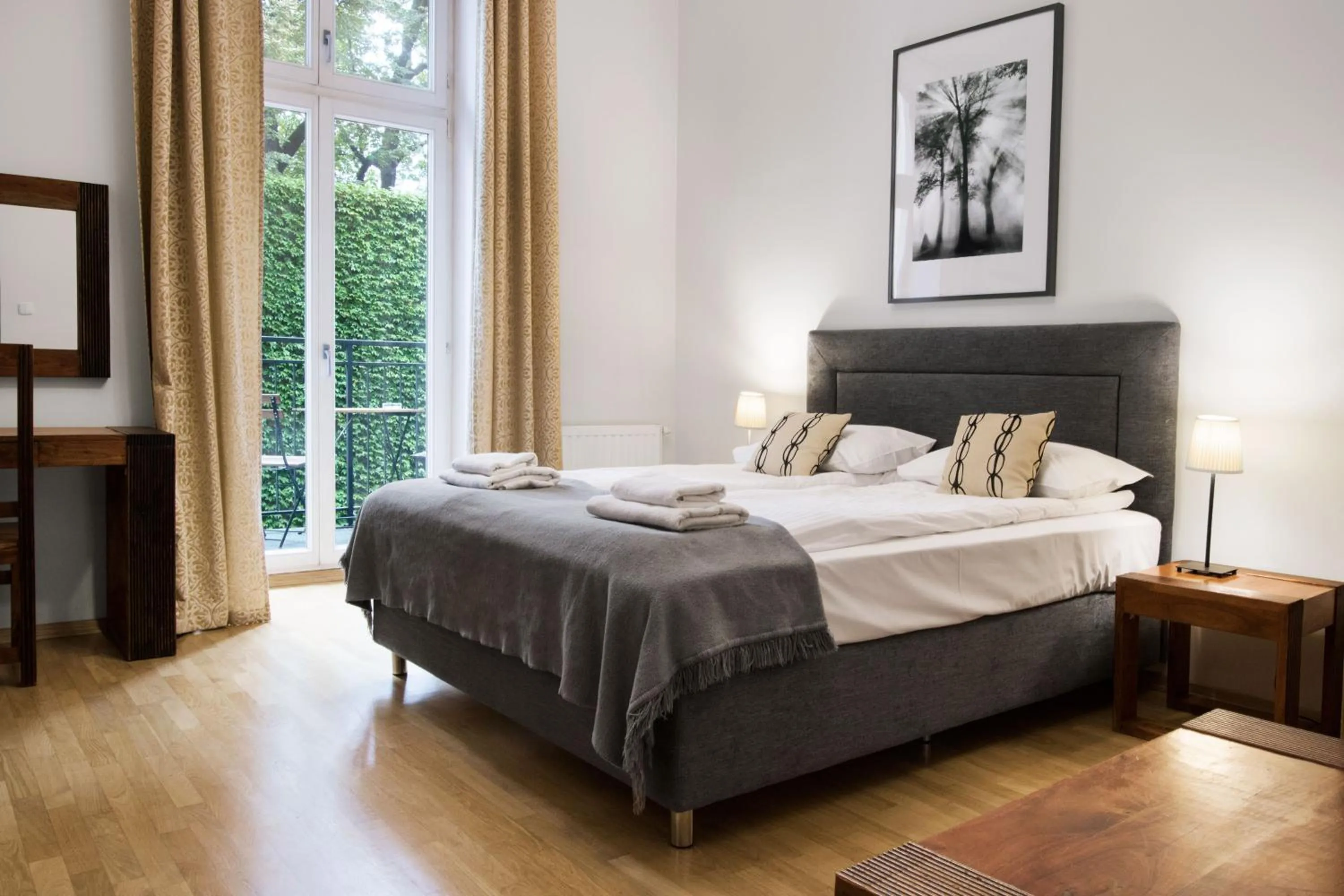 Bed in Yourplace Biskupia Old Town Apartments