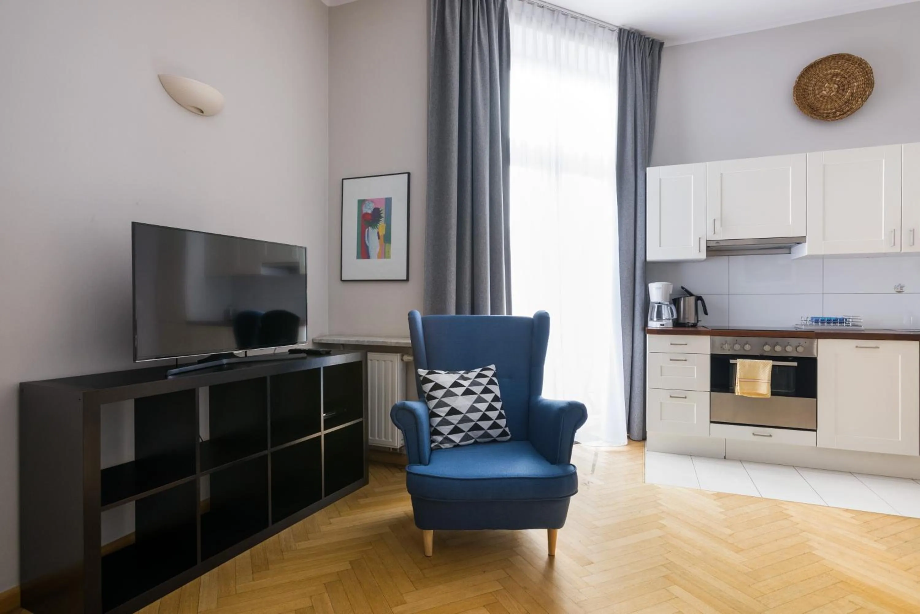 Kitchen or kitchenette in Yourplace Biskupia Old Town Apartments