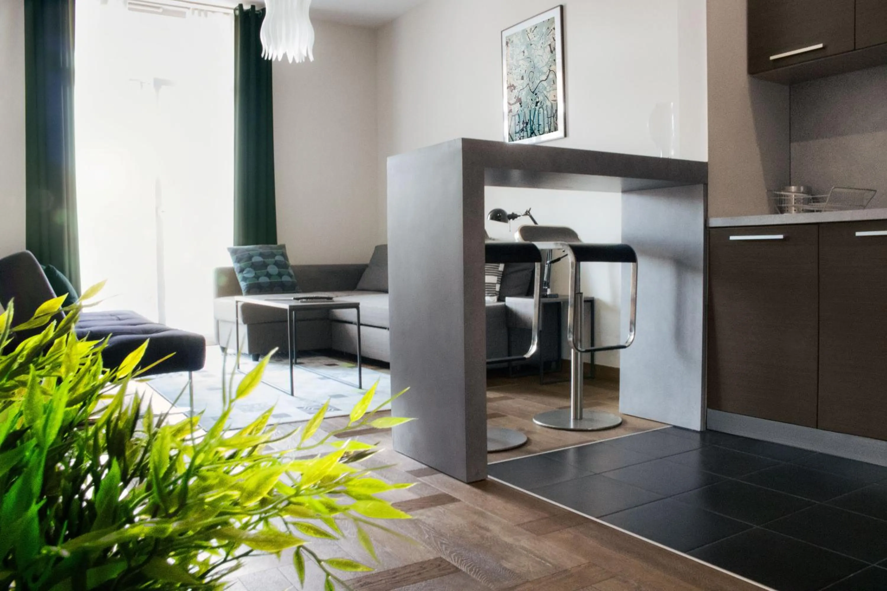 Kitchen or kitchenette in Yourplace Biskupia Old Town Apartments