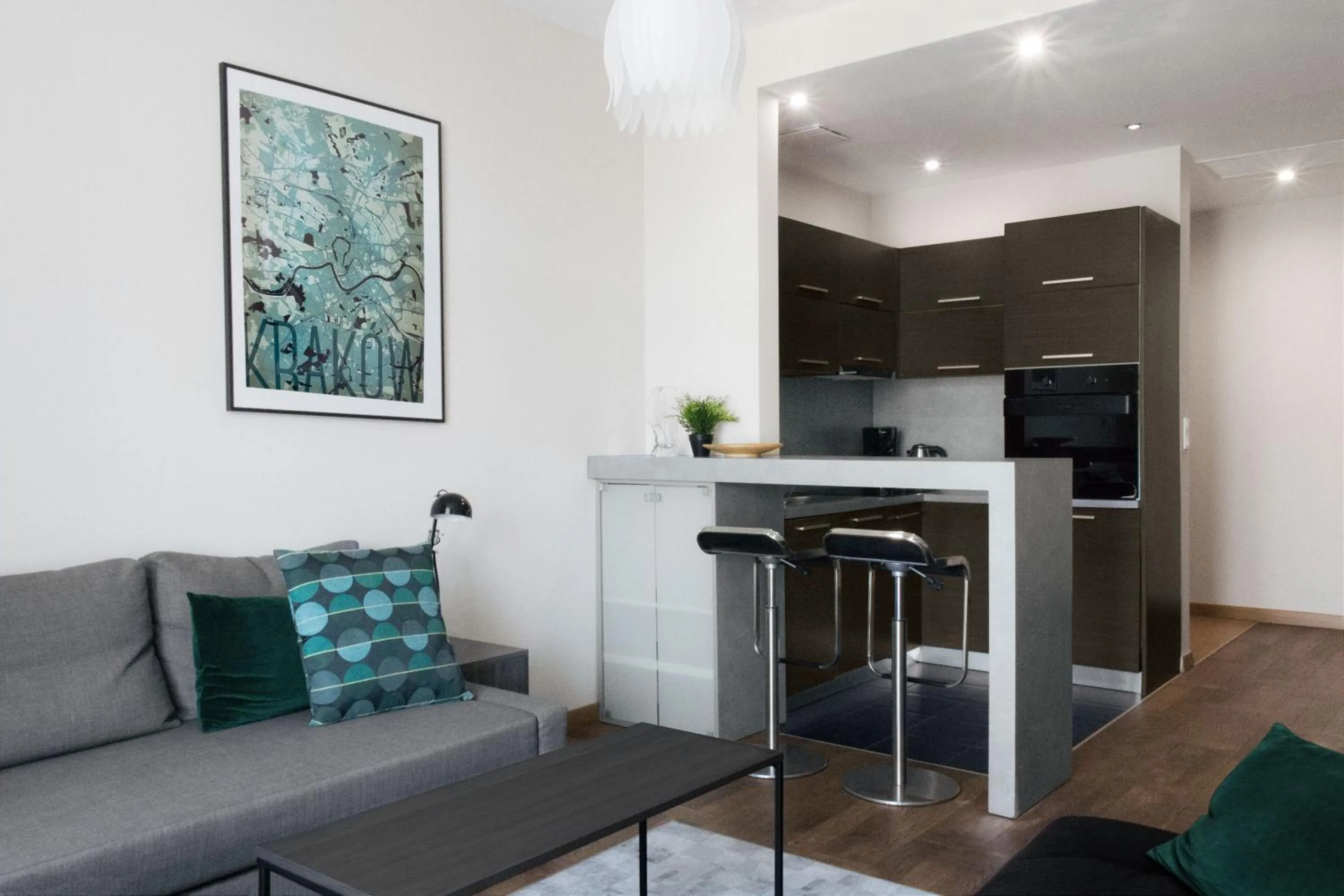 Kitchen or kitchenette in Yourplace Biskupia Old Town Apartments