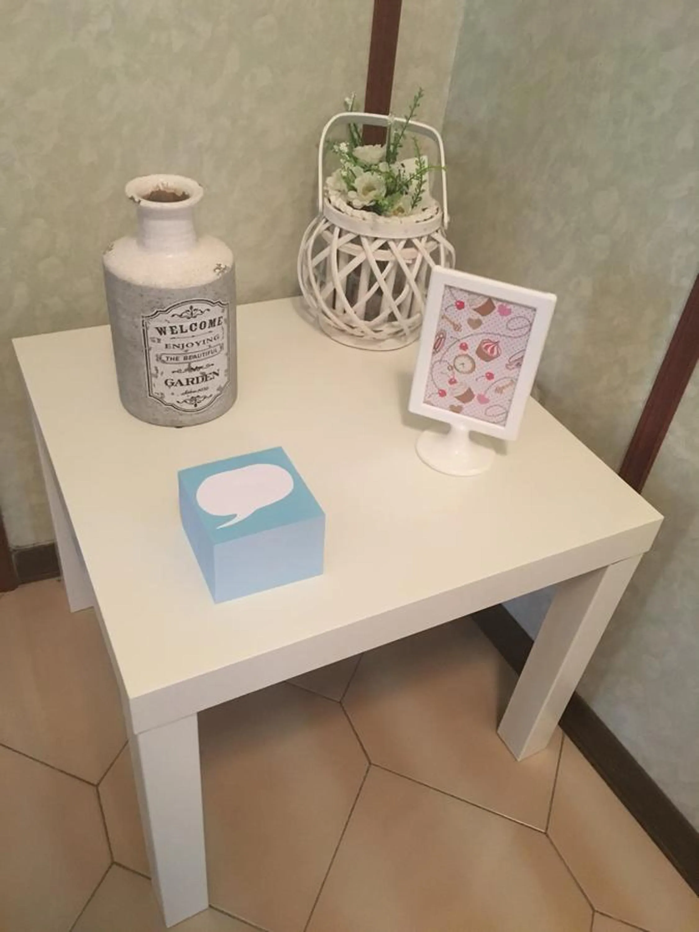 Decorative detail in Pollutrendy