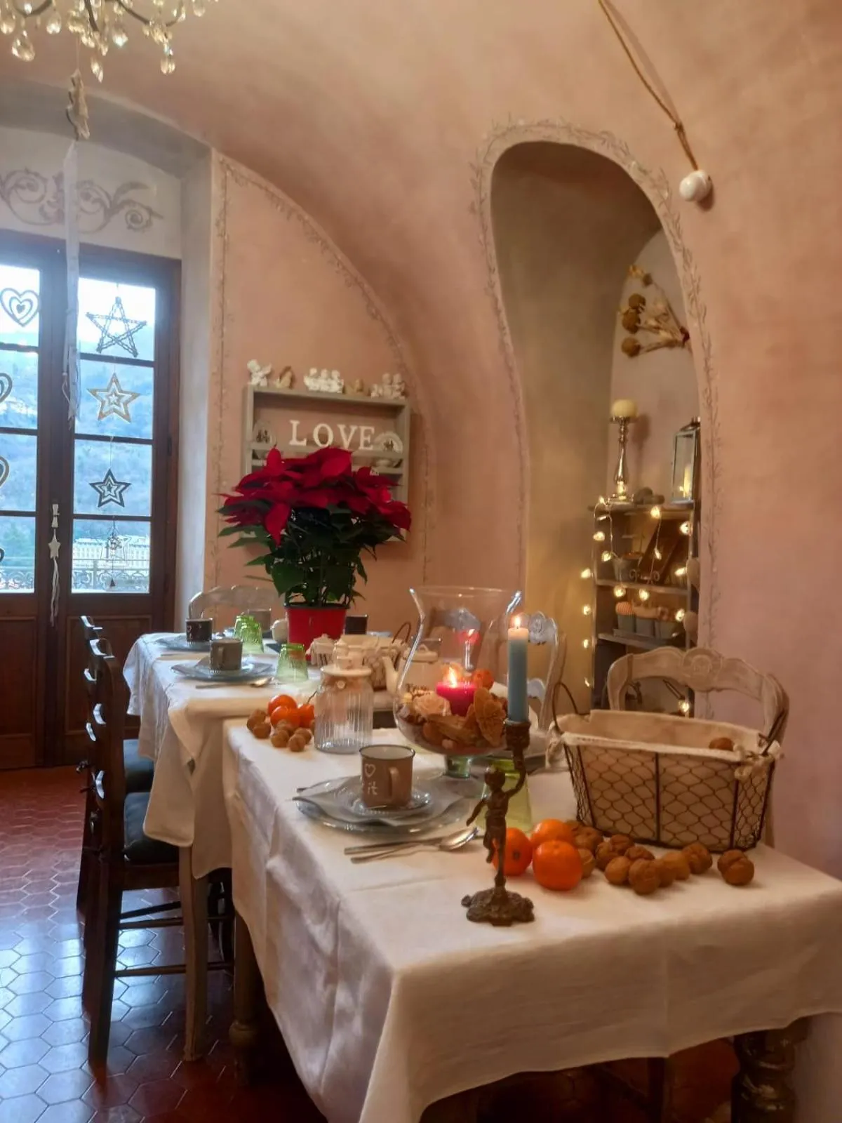 Breakfast in La Casa Rosa