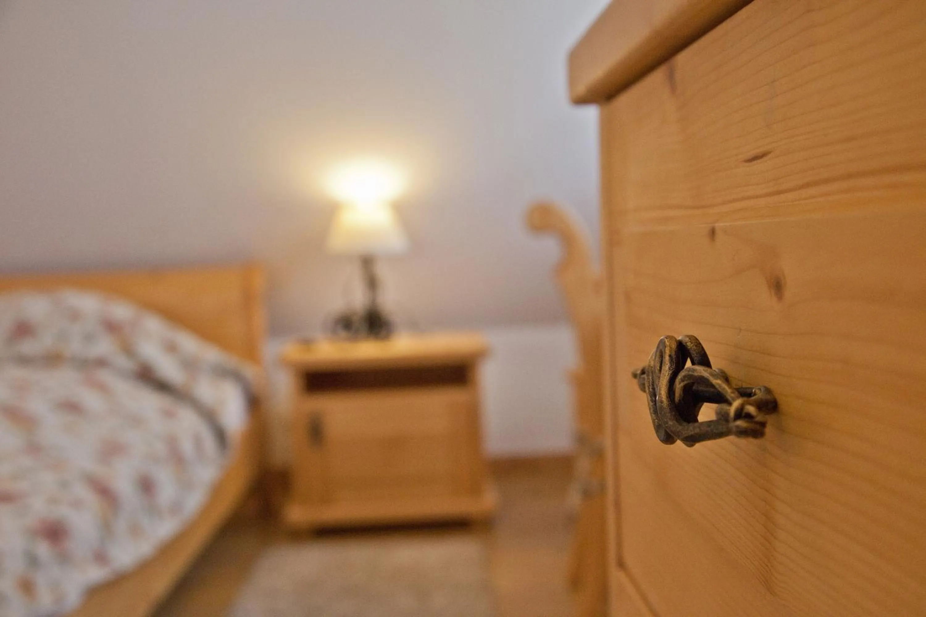 Decorative detail, Bed in Willa Kominiarski Wierch