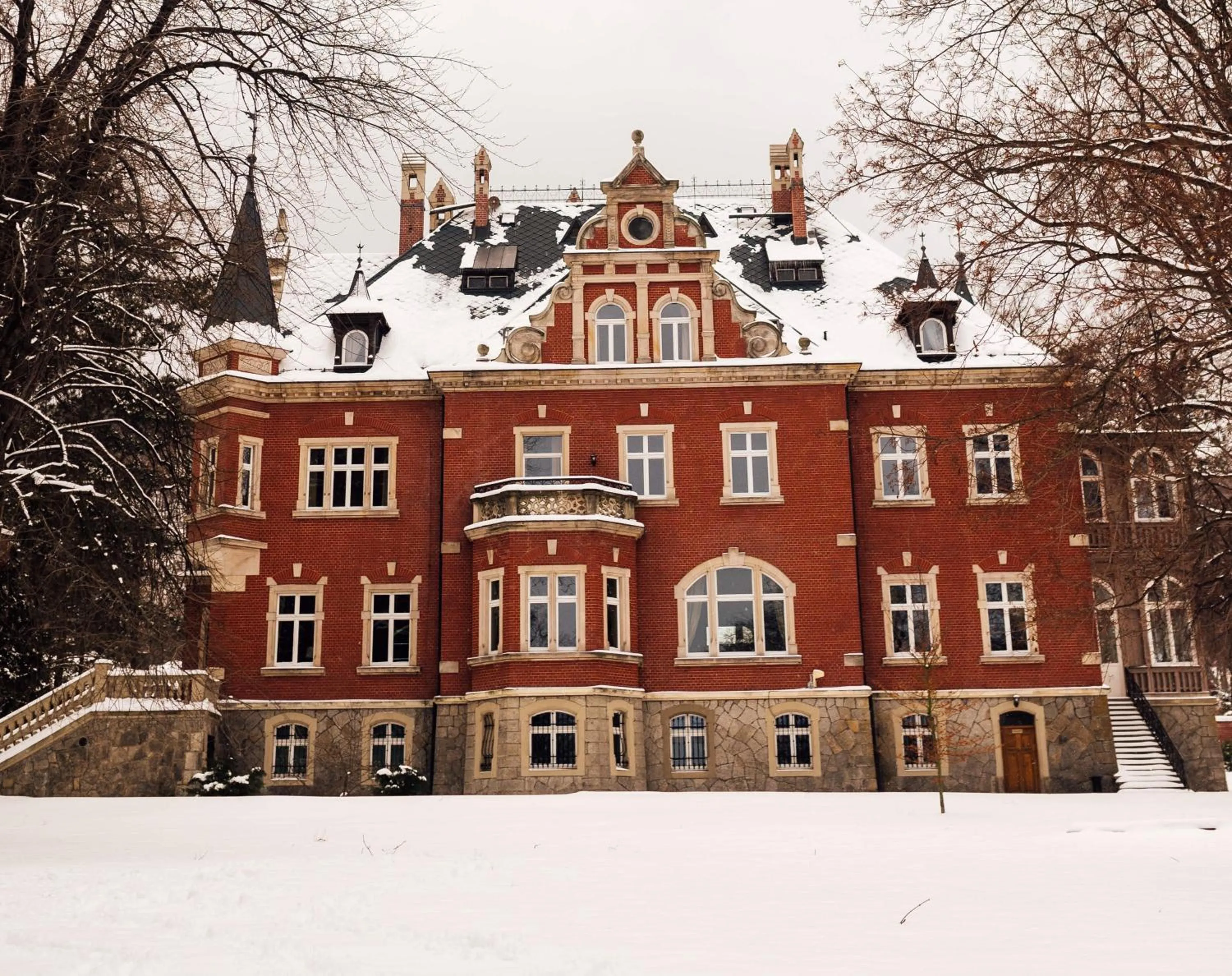 Hotel Dębowy Biowellness & SPA Góry Sowie