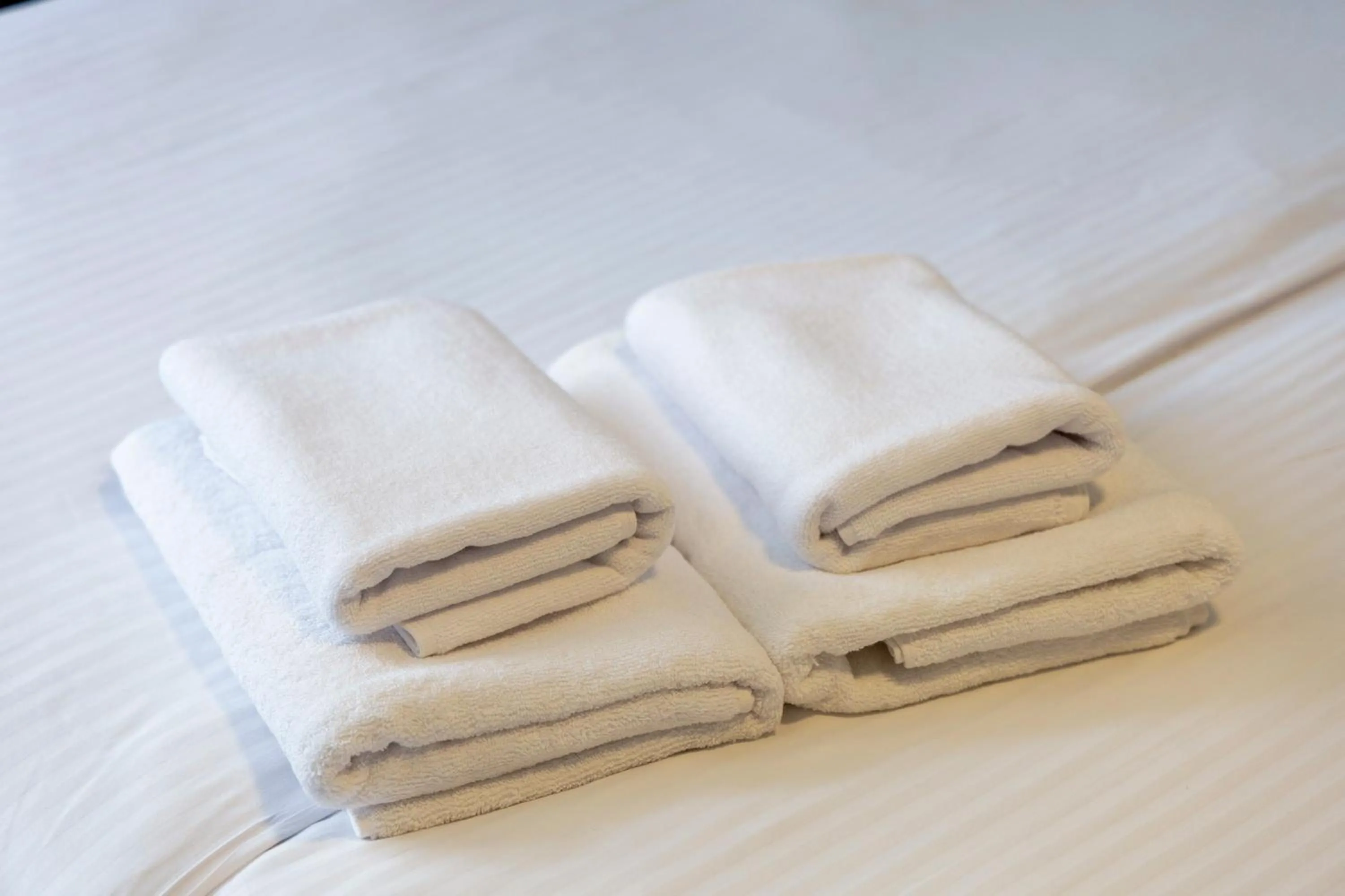 towels in Hit Hotel