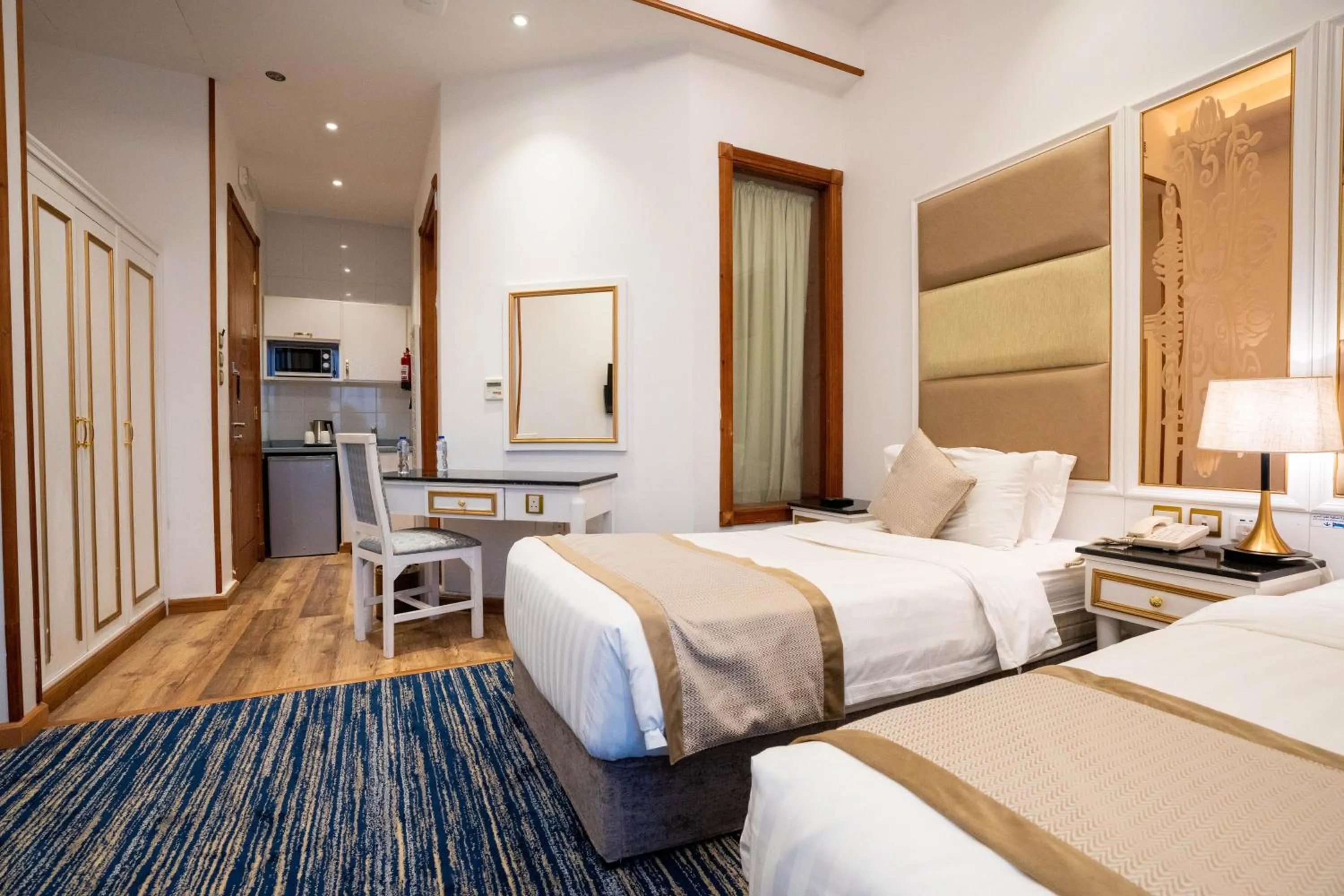 Bedroom, Bed in Platinum Al Khamseen Serviced Apartments