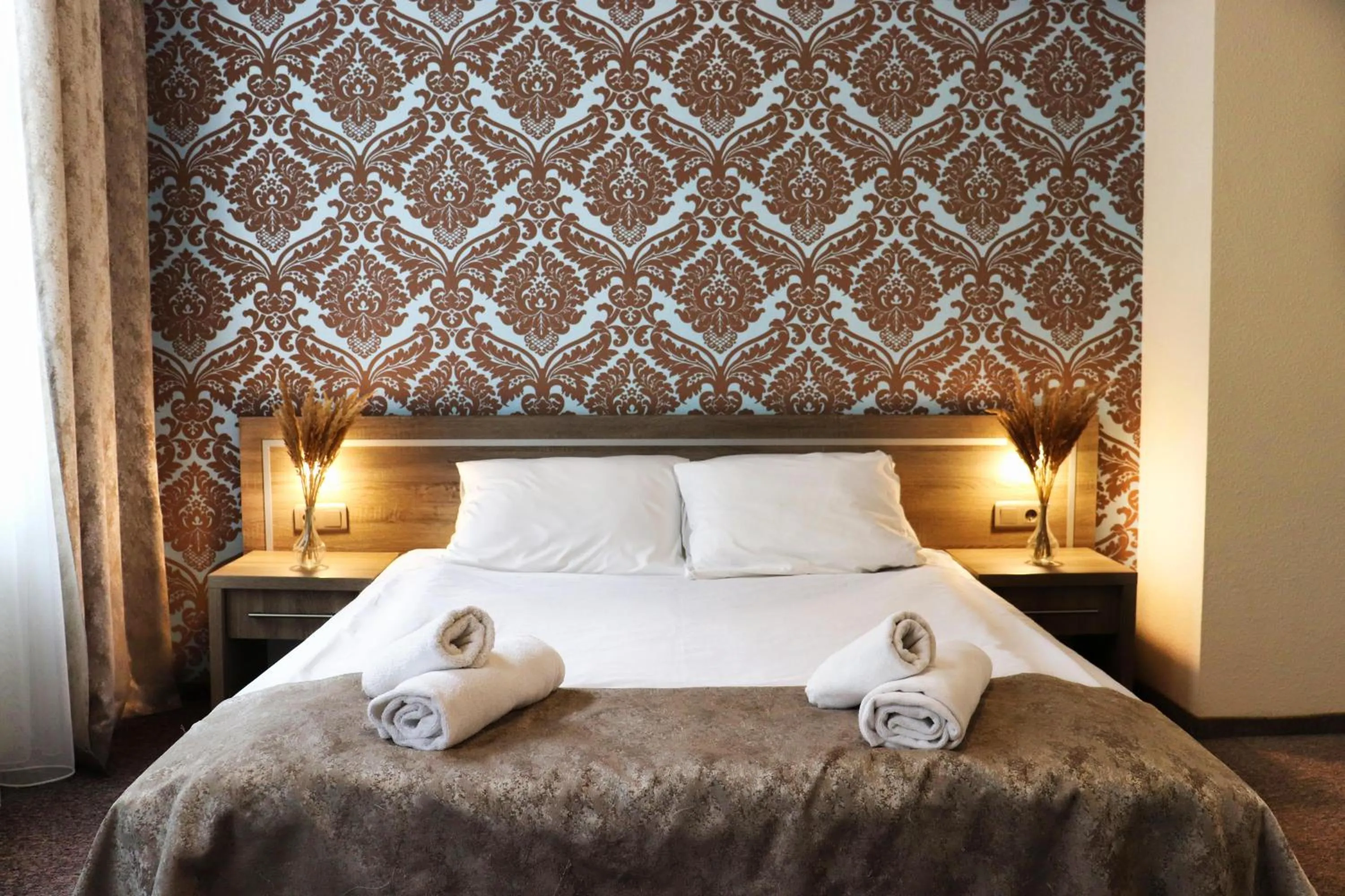 Bedroom, Bed in Hotel Lothus