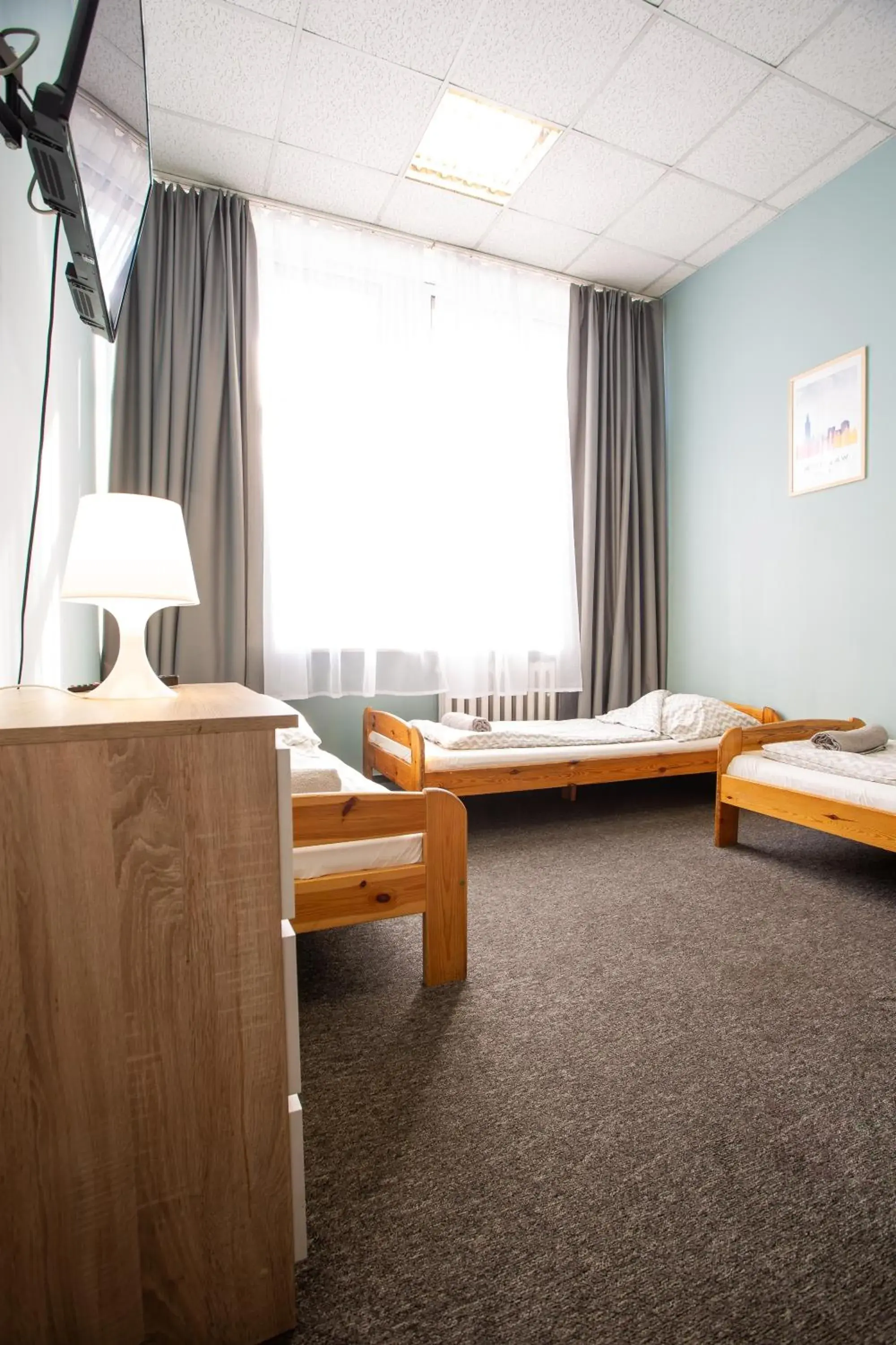 Triple Room with Private Bathroom in Moon Hostel Wrocław Triple Room with Private Bathroom in Moon Hostel Wrocław
