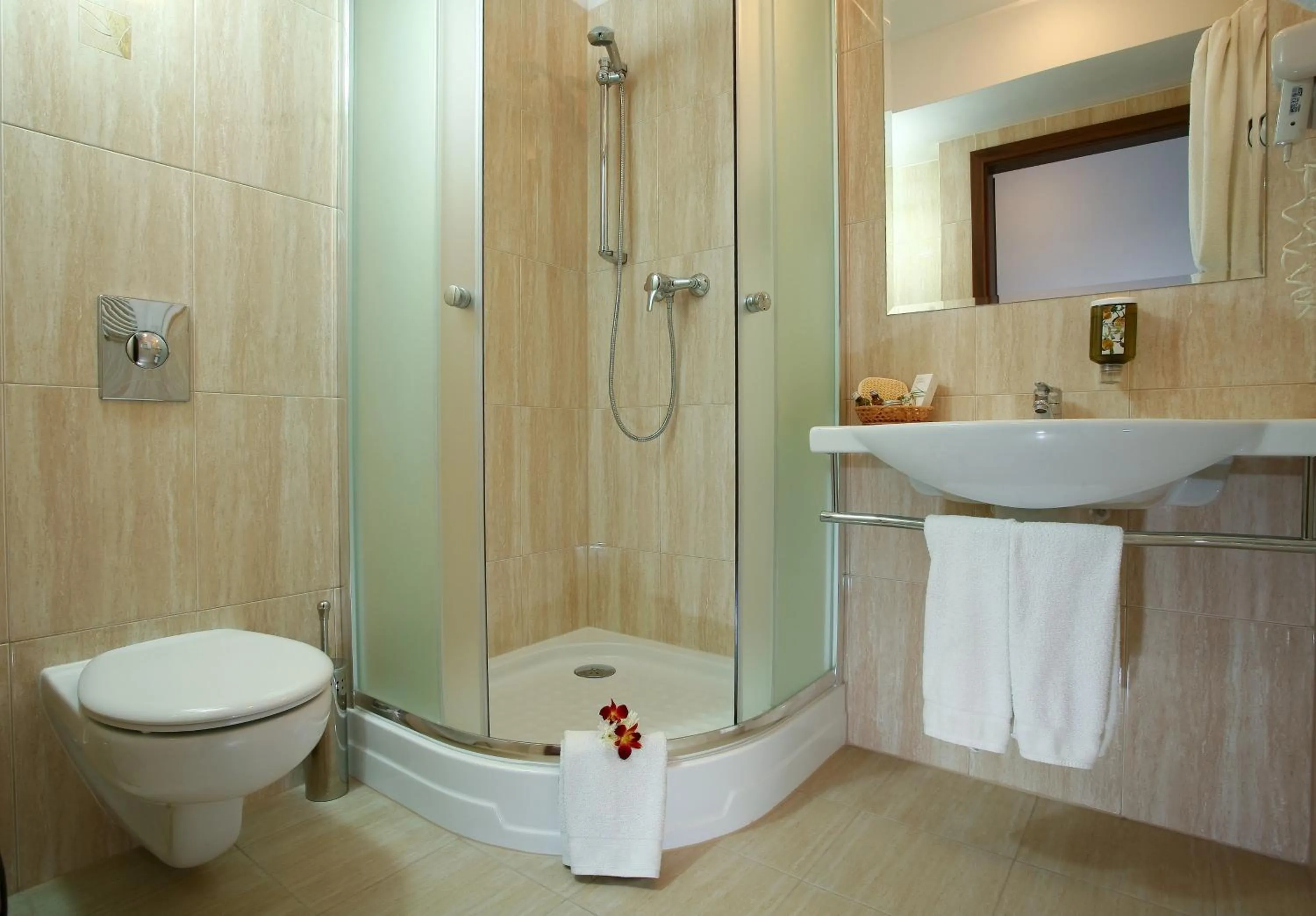 Bathroom in Tulip Hotels - Wroclaw Centre