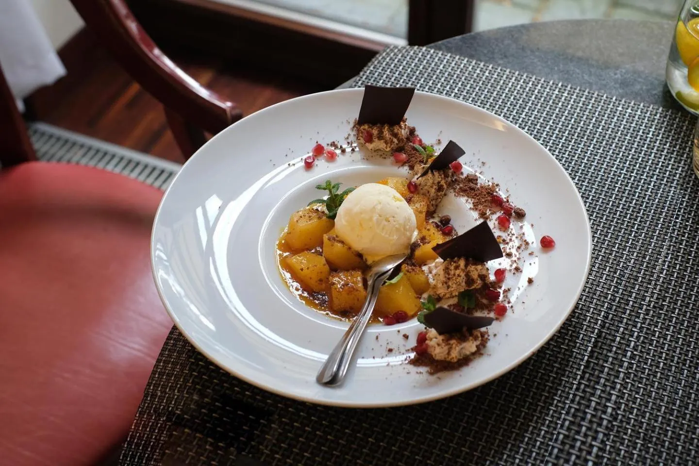 Restaurant/places to eat in Park Rekreacyjno-Biznesowy Las Woda