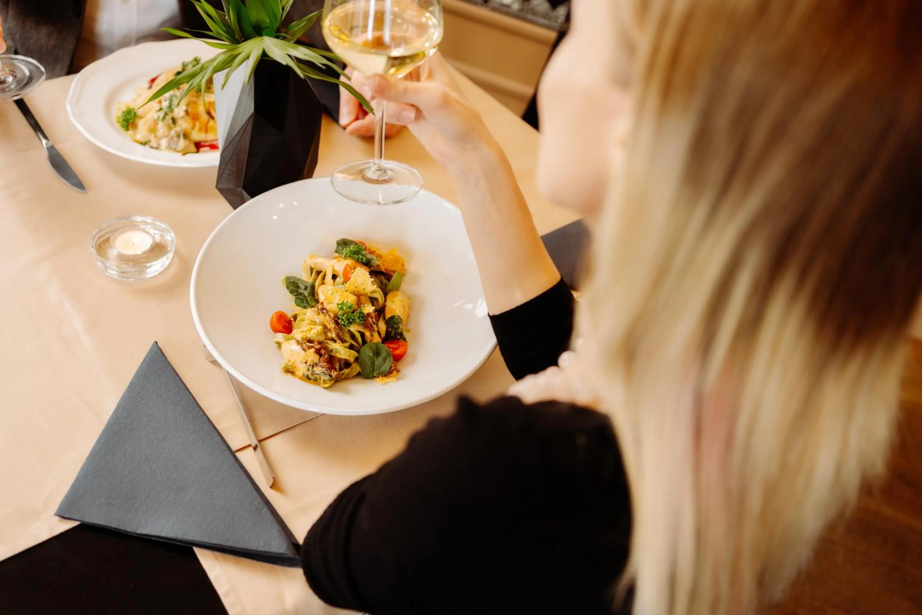 Restaurant/places to eat in Hotel Wileński