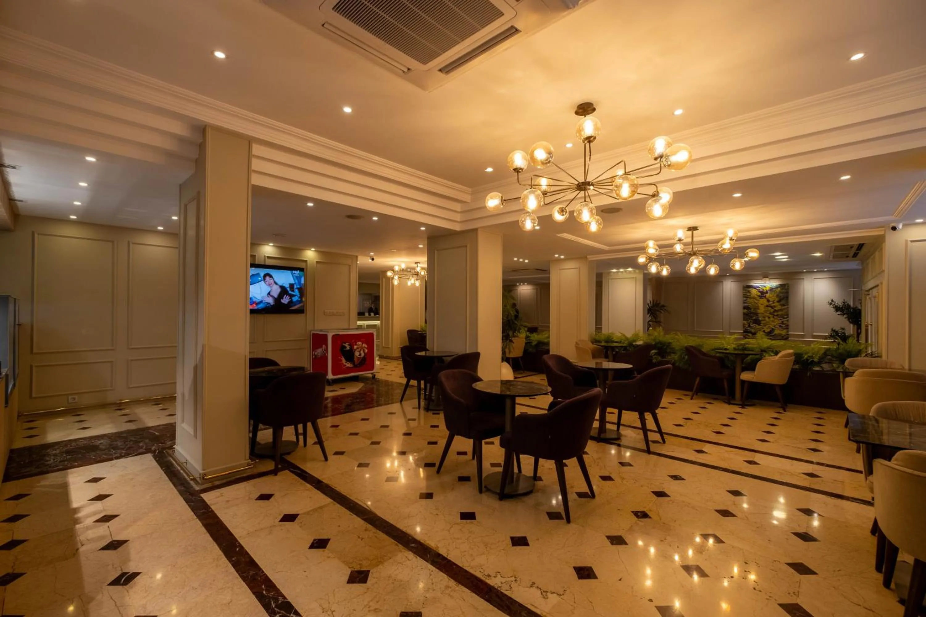 Lounge or bar in Berr Hotel
