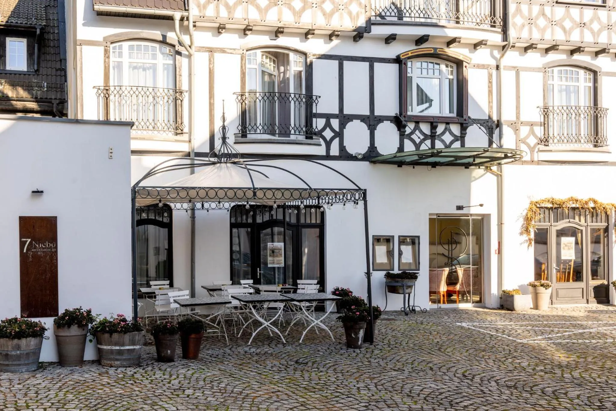 Property building in Hotel Rejs