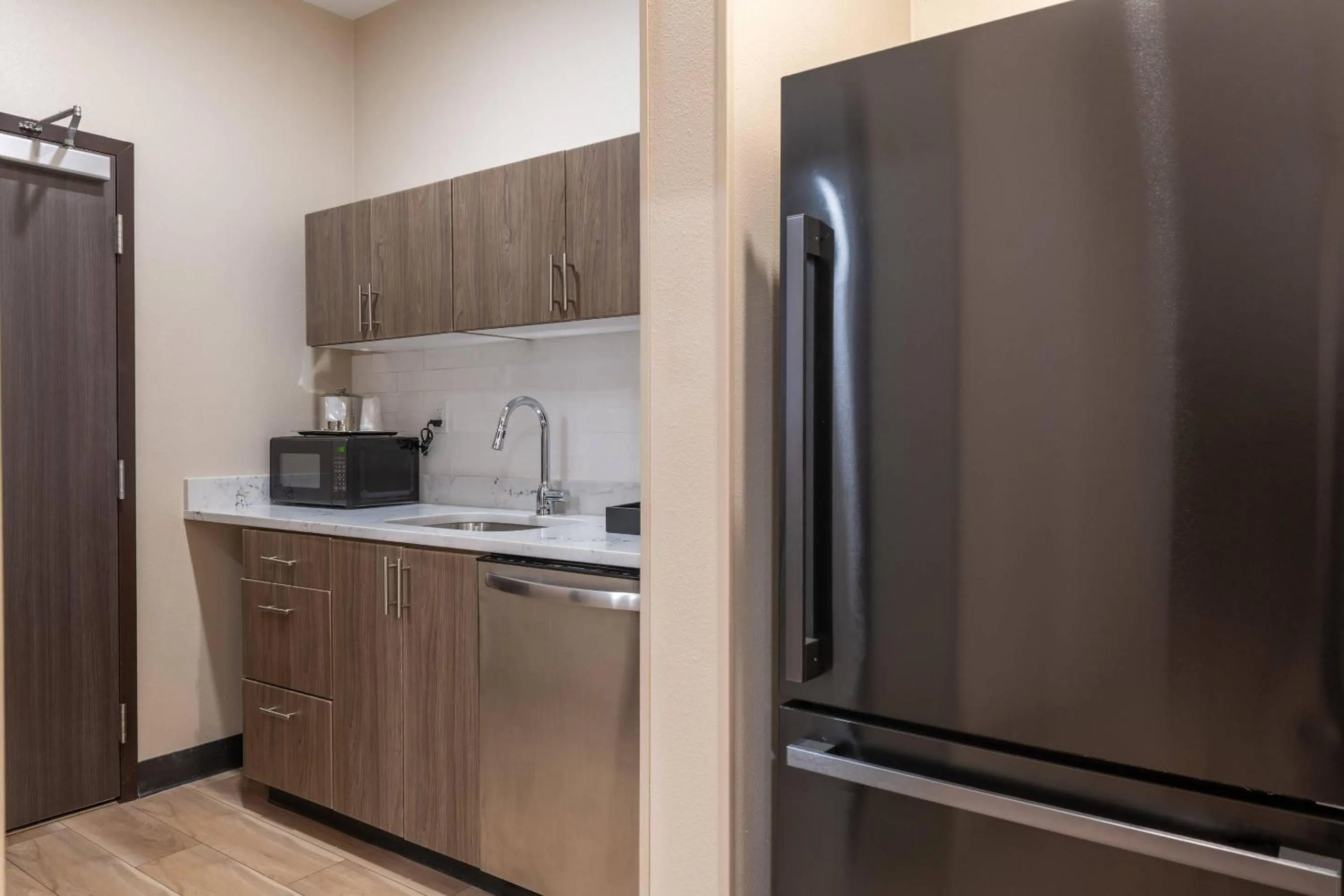 Bedroom in The Chandler Inn Bethlehem - Littleton, an Ascend Collection Hotel