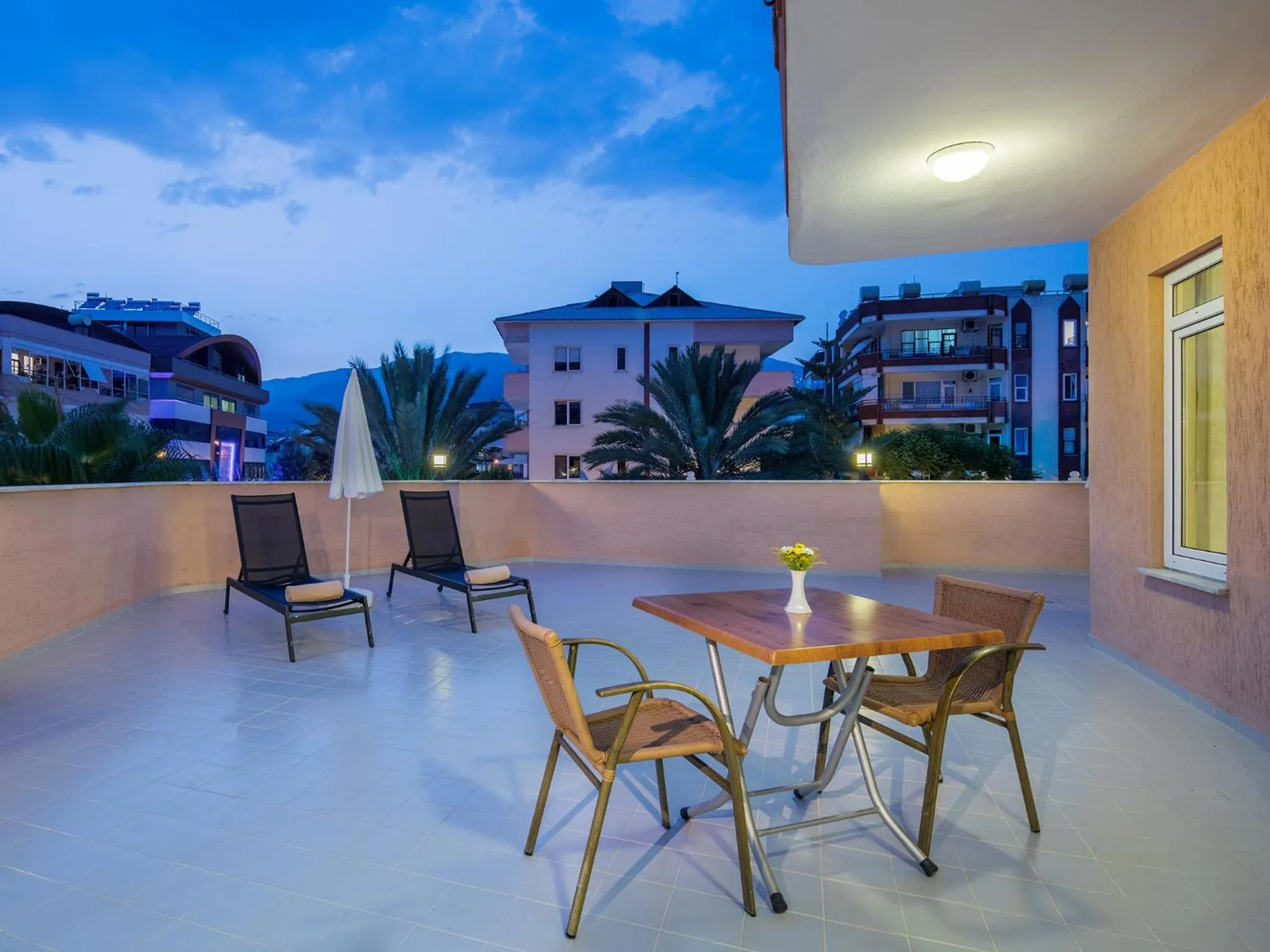 Balcony/Terrace in May Flower Apart Hotel