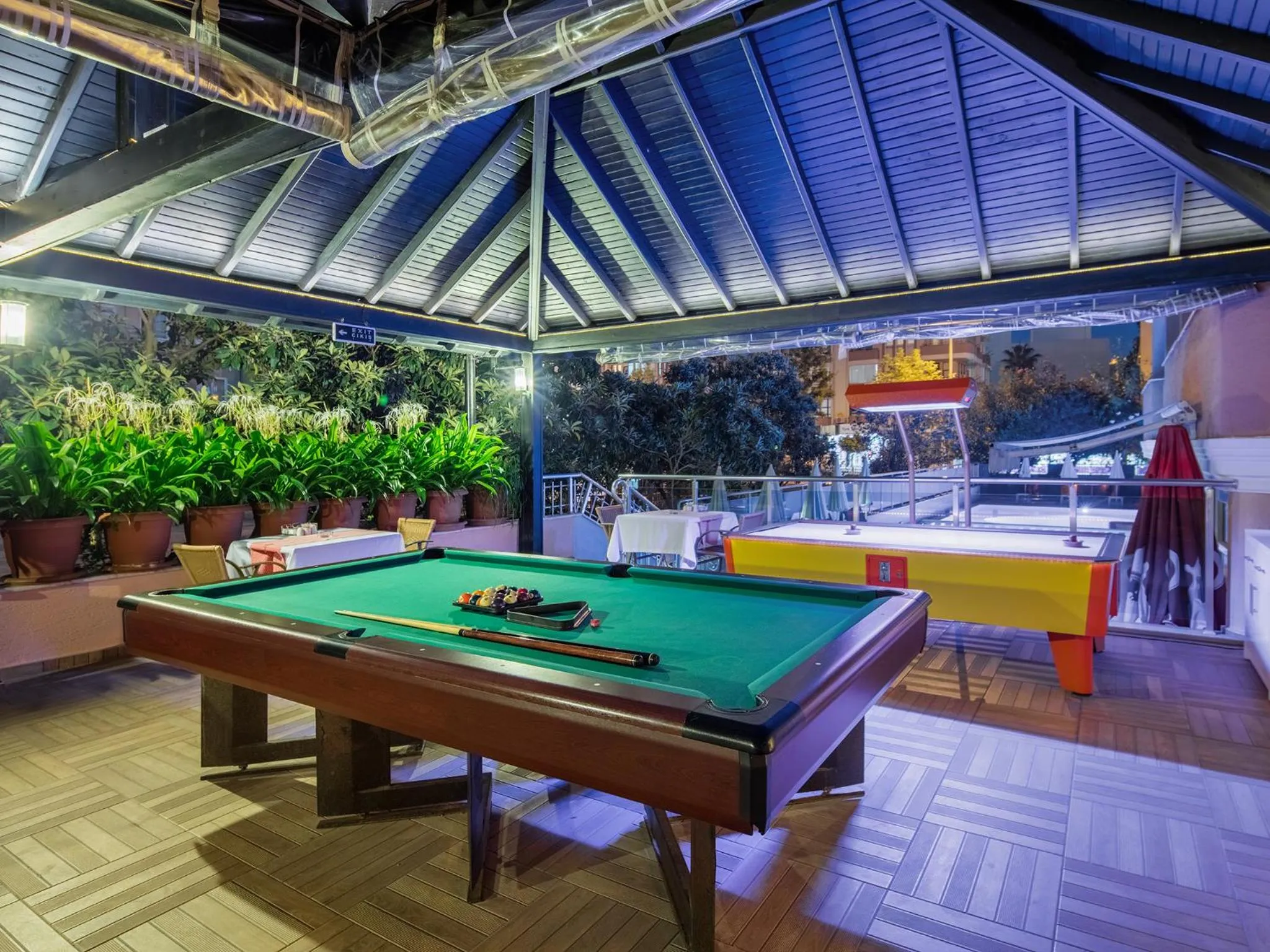 Activities in May Flower Apart Hotel