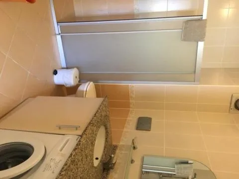 Bathroom in Hotel Golden Gate