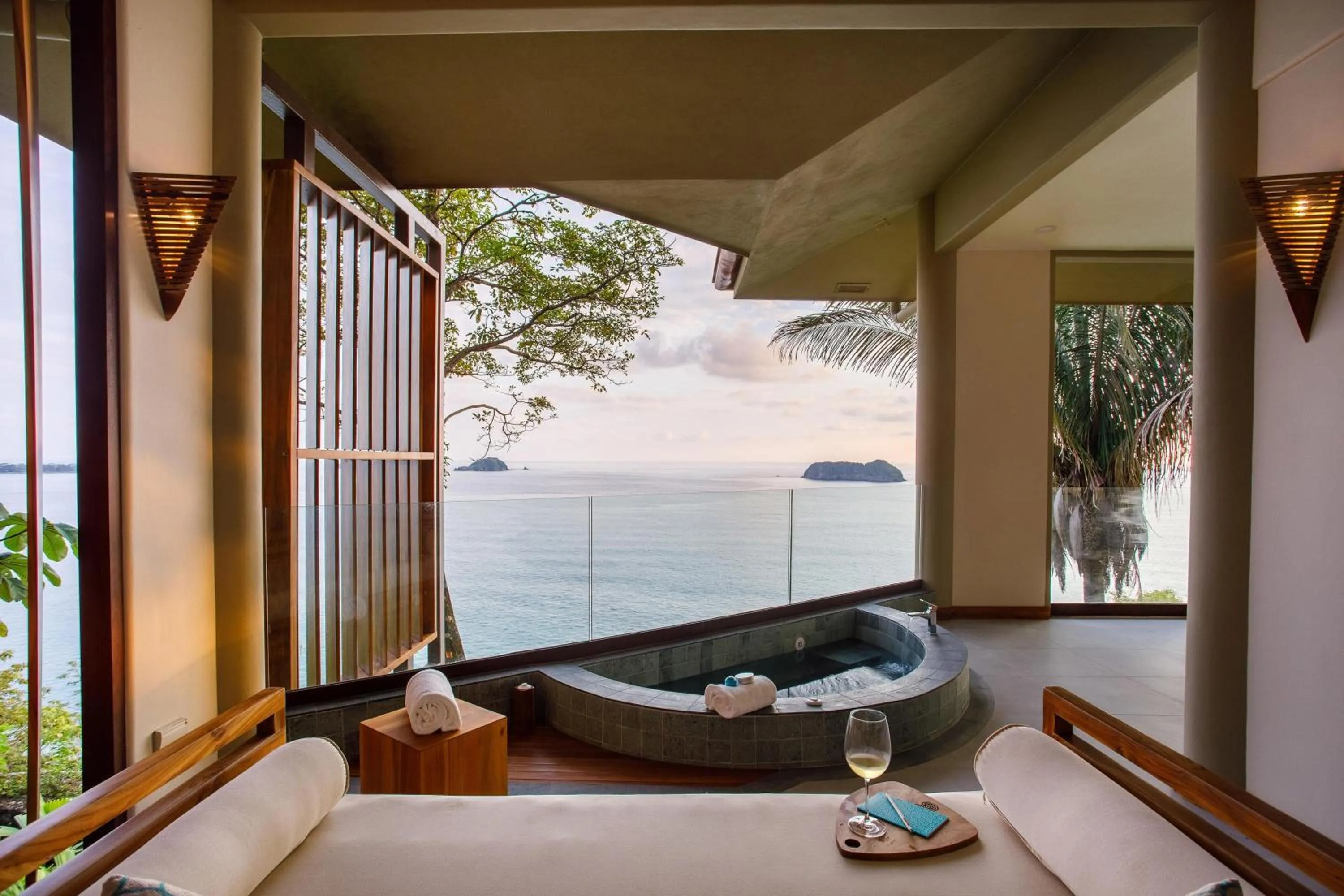 Photo of the whole room in Arenas Del Mar Beachfront & Rainforest Resort Member of the Cayuga Collection