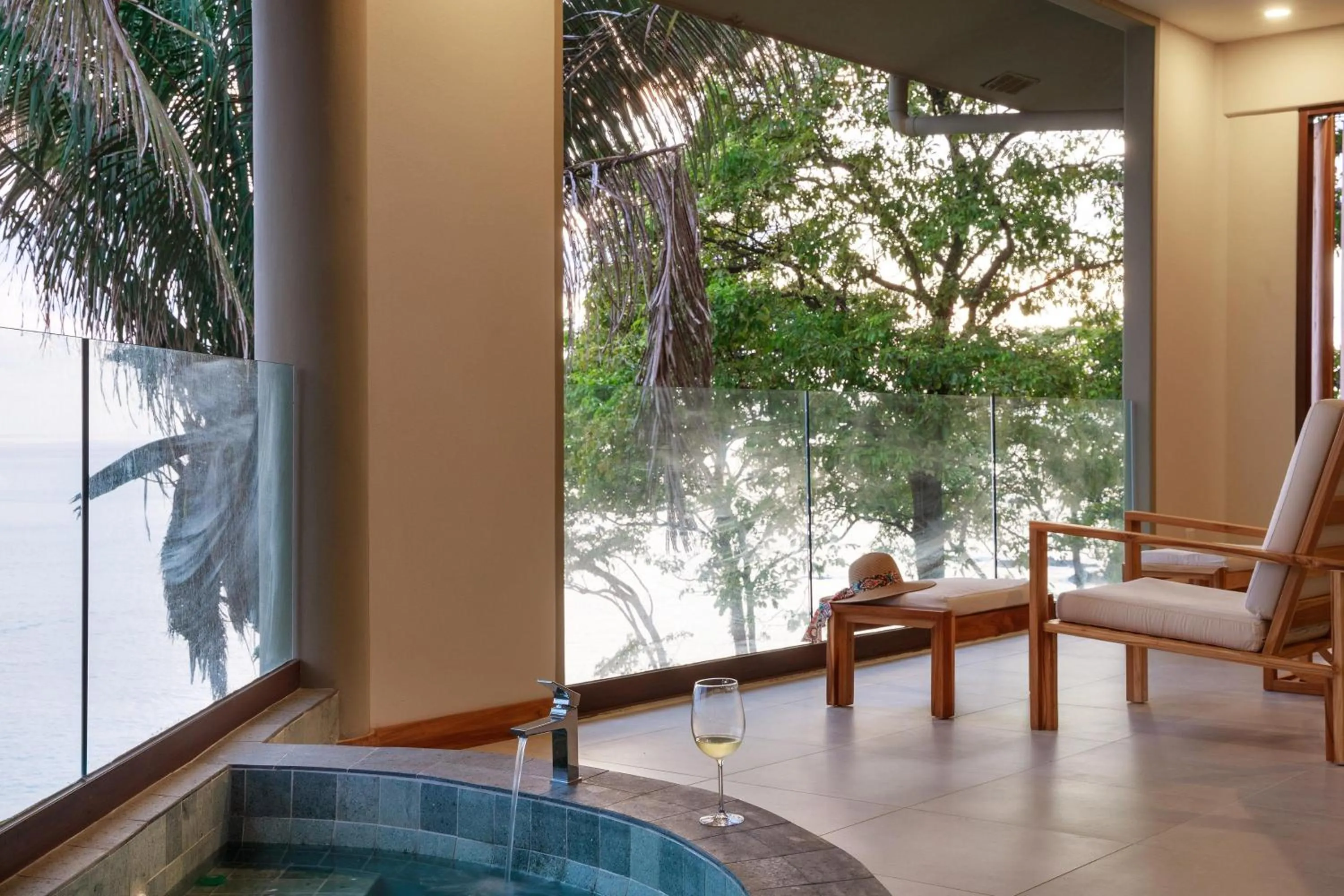 Spa and wellness centre/facilities in Arenas Del Mar Beachfront & Rainforest Resort Member of the Cayuga Collection
