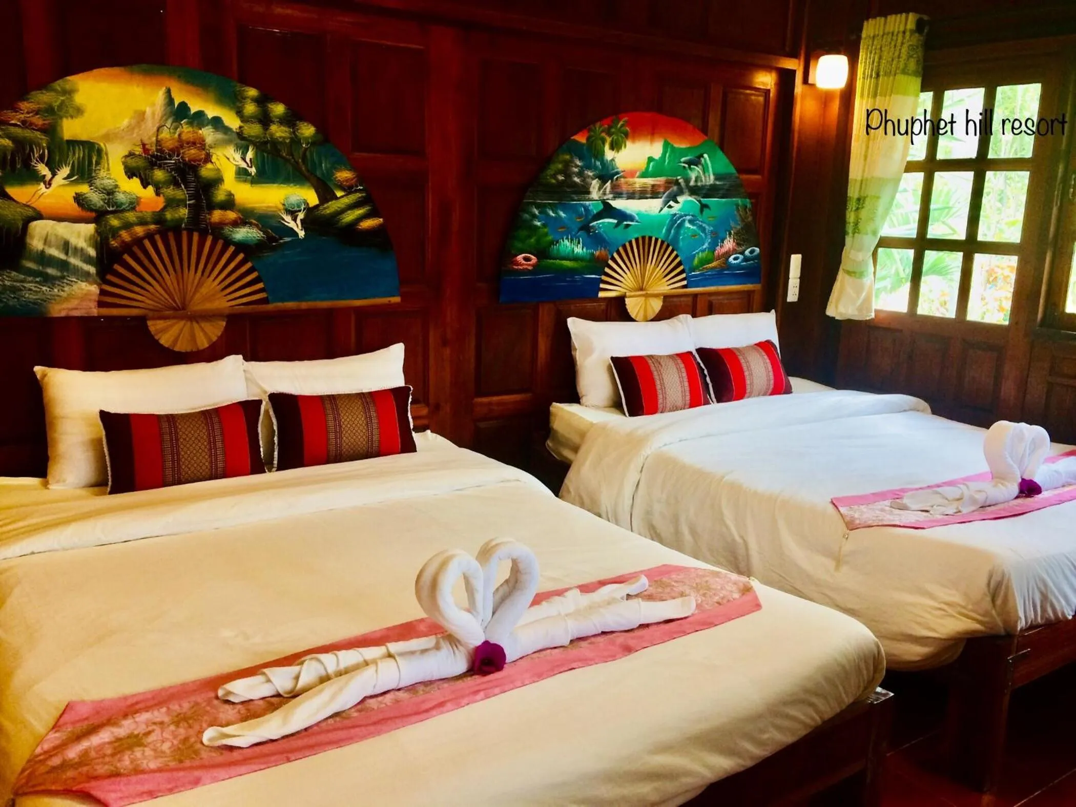 Bed in Phuphet Hill Resort