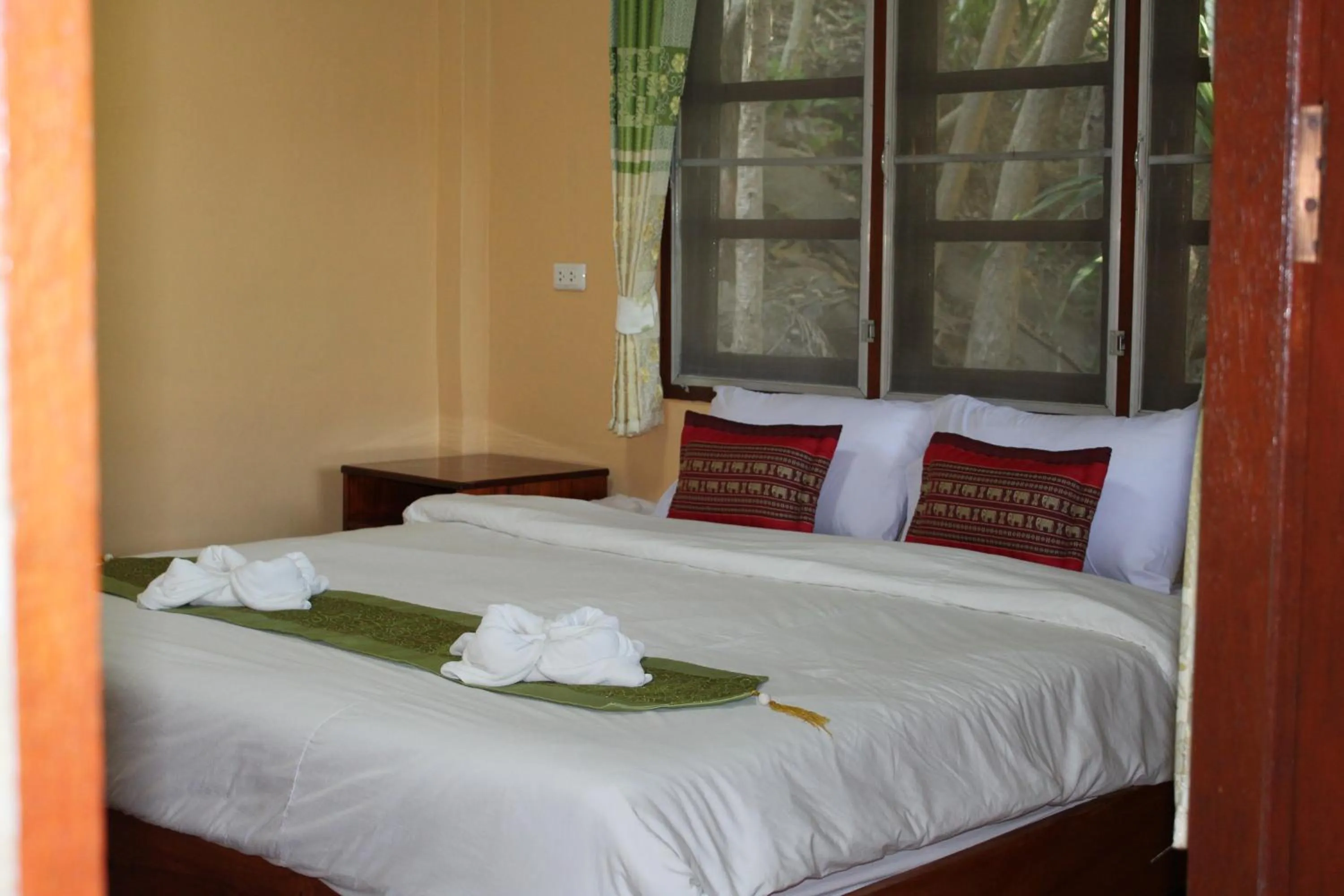 Bed in Phuphet Hill Resort