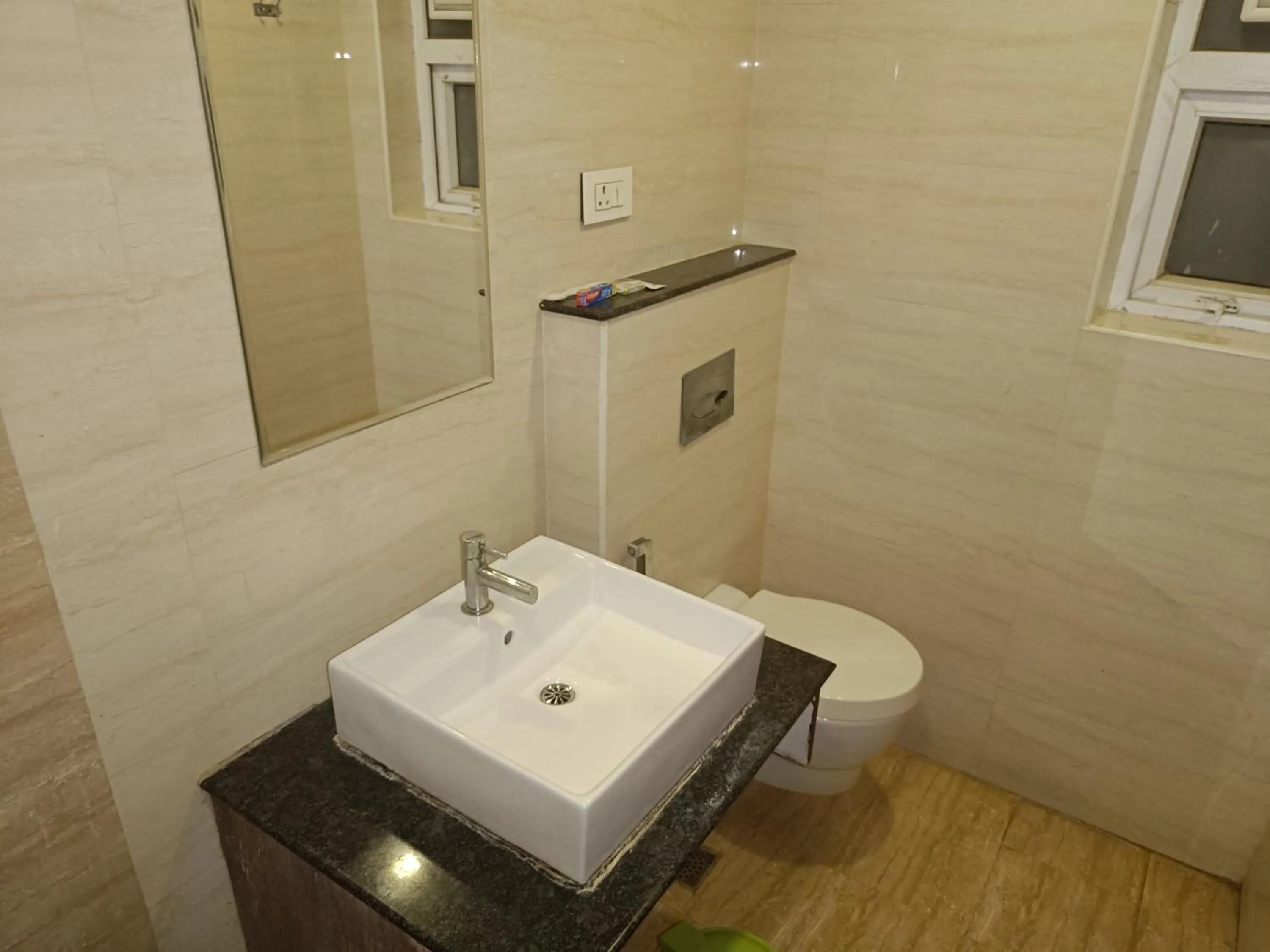 Toilet in The Kings Park Residency