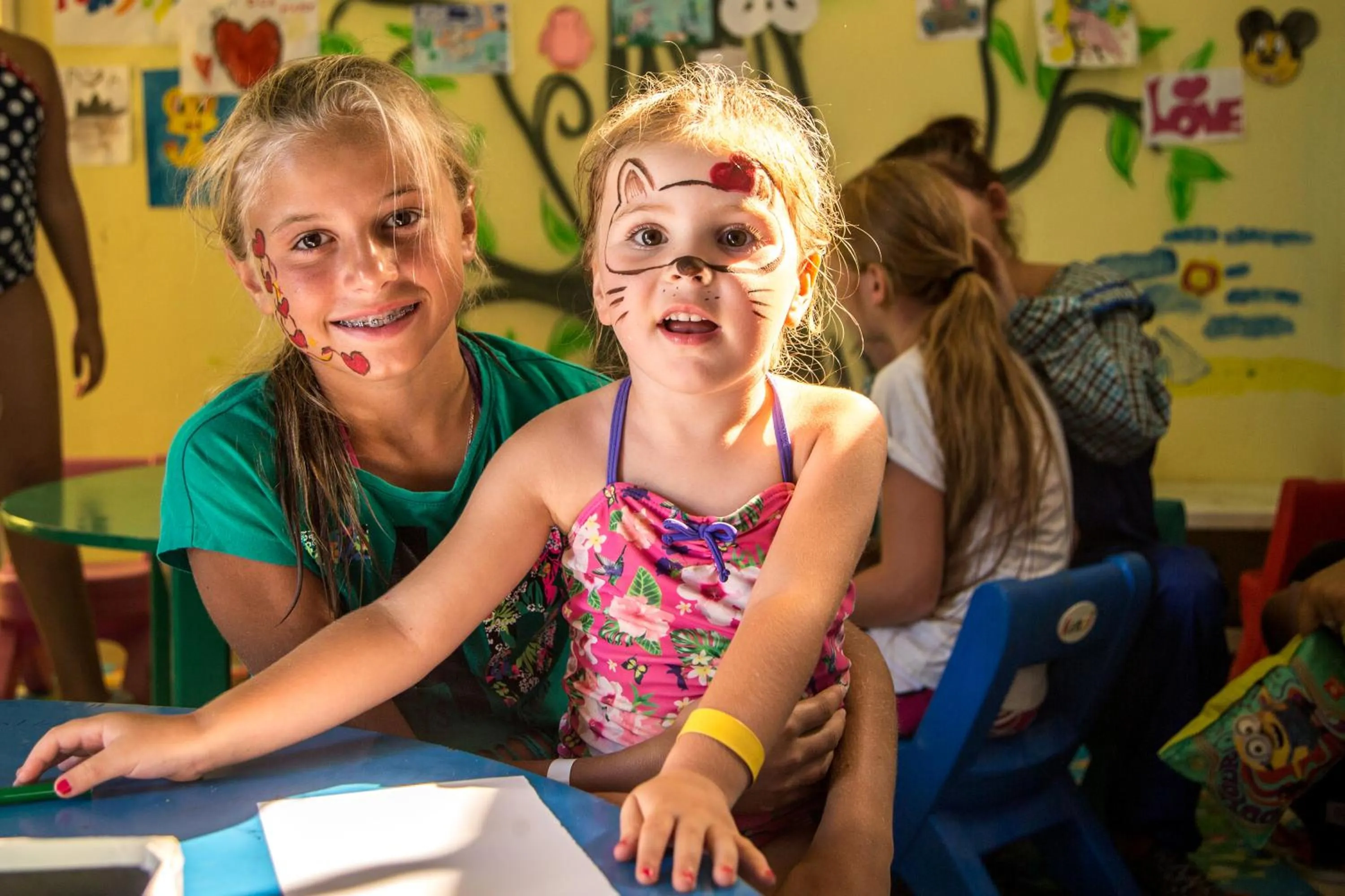 Children in Hawaii Caesar Palace Aqua Park - Families and Couples Only