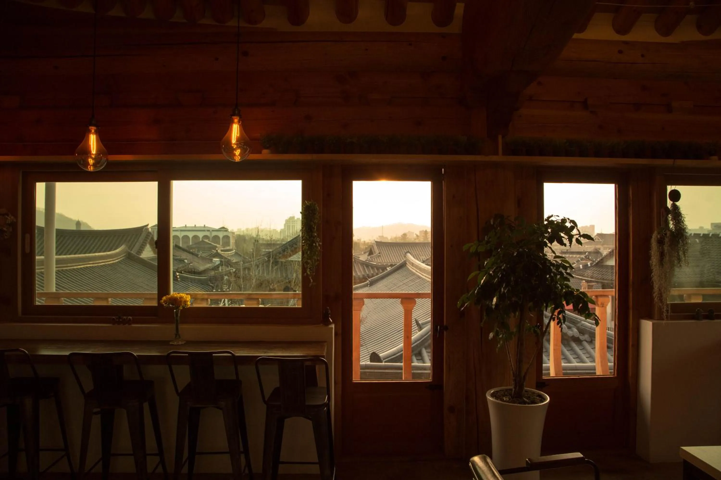 Landmark view in Laon Hanok Gguljam