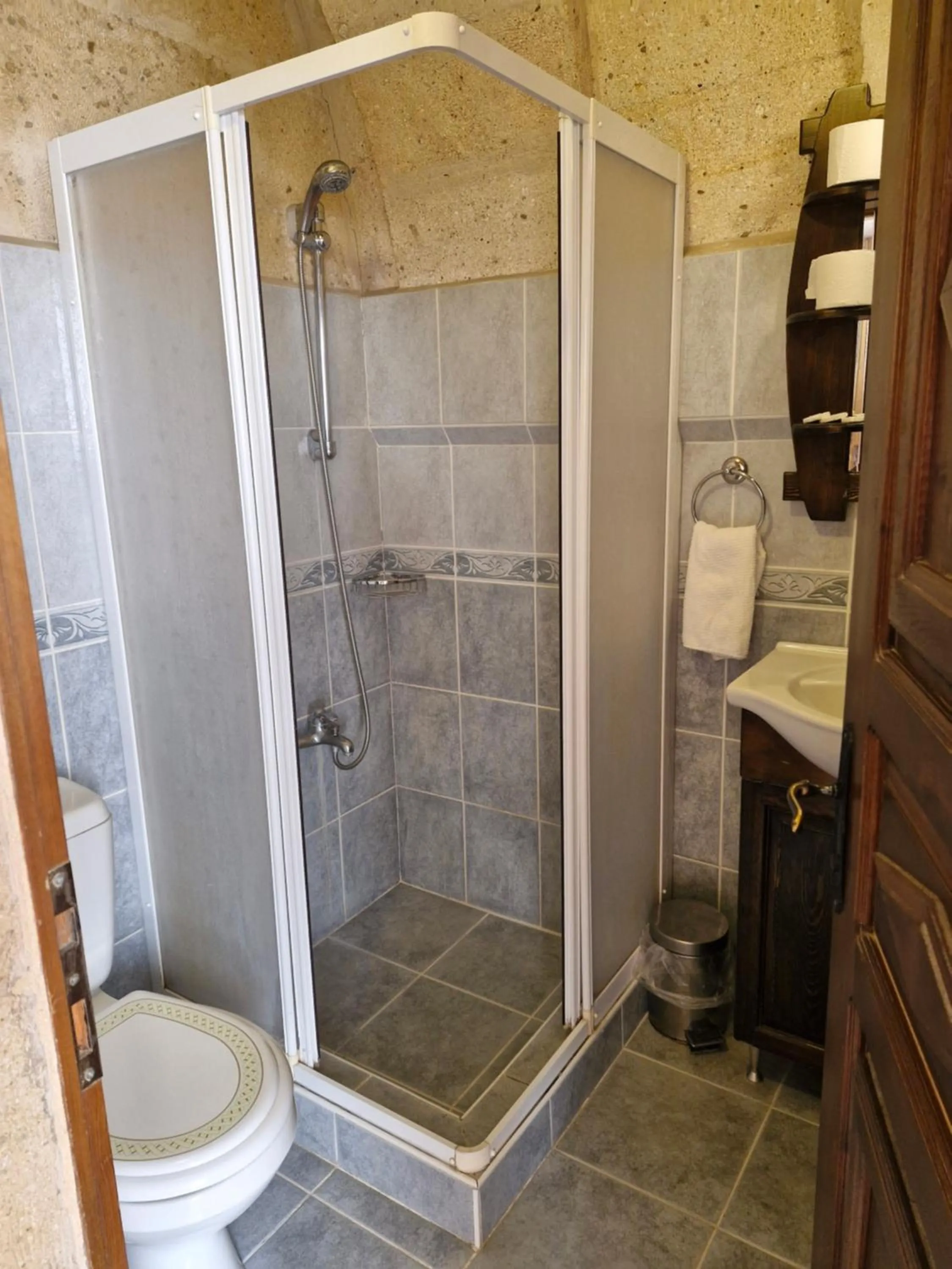 Shower in Nature Park Cave Hotel