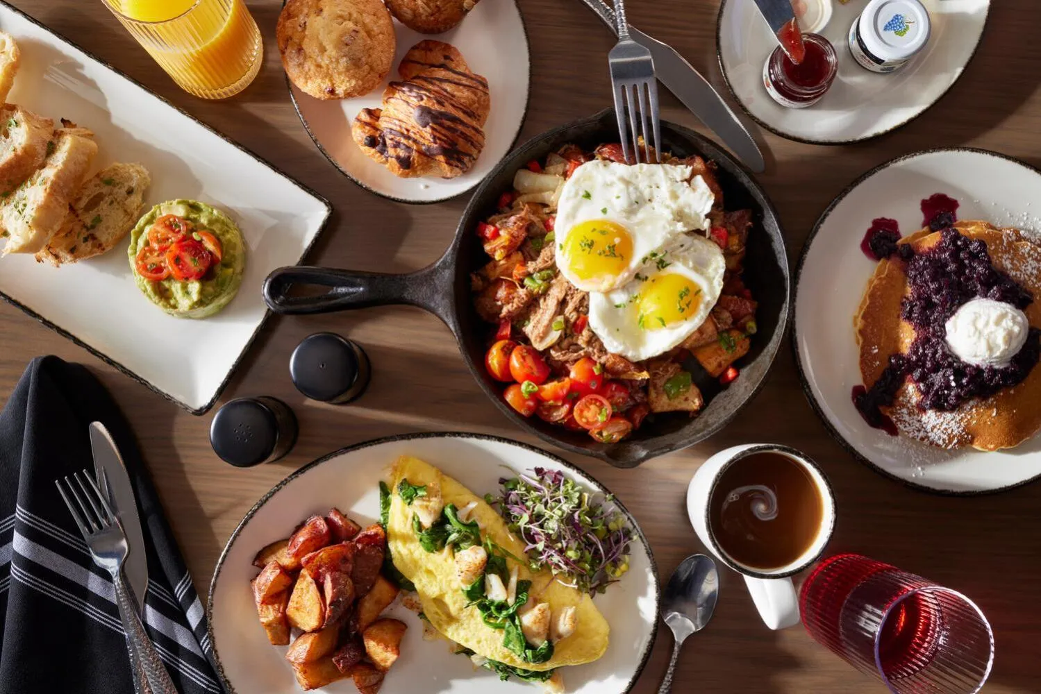 Breakfast in Delta Hotels Istanbul West