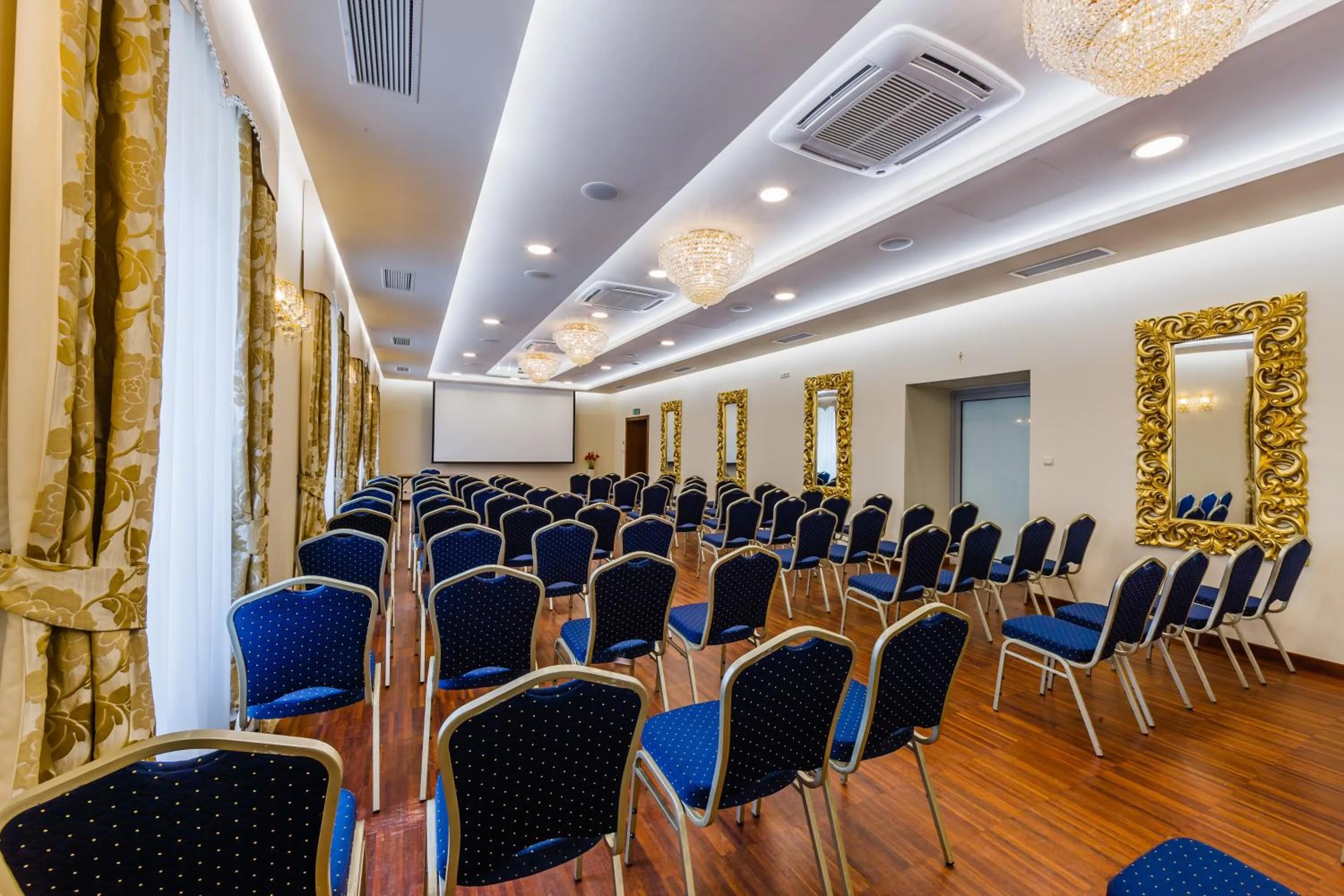Meeting/conference room in Grein Hotel