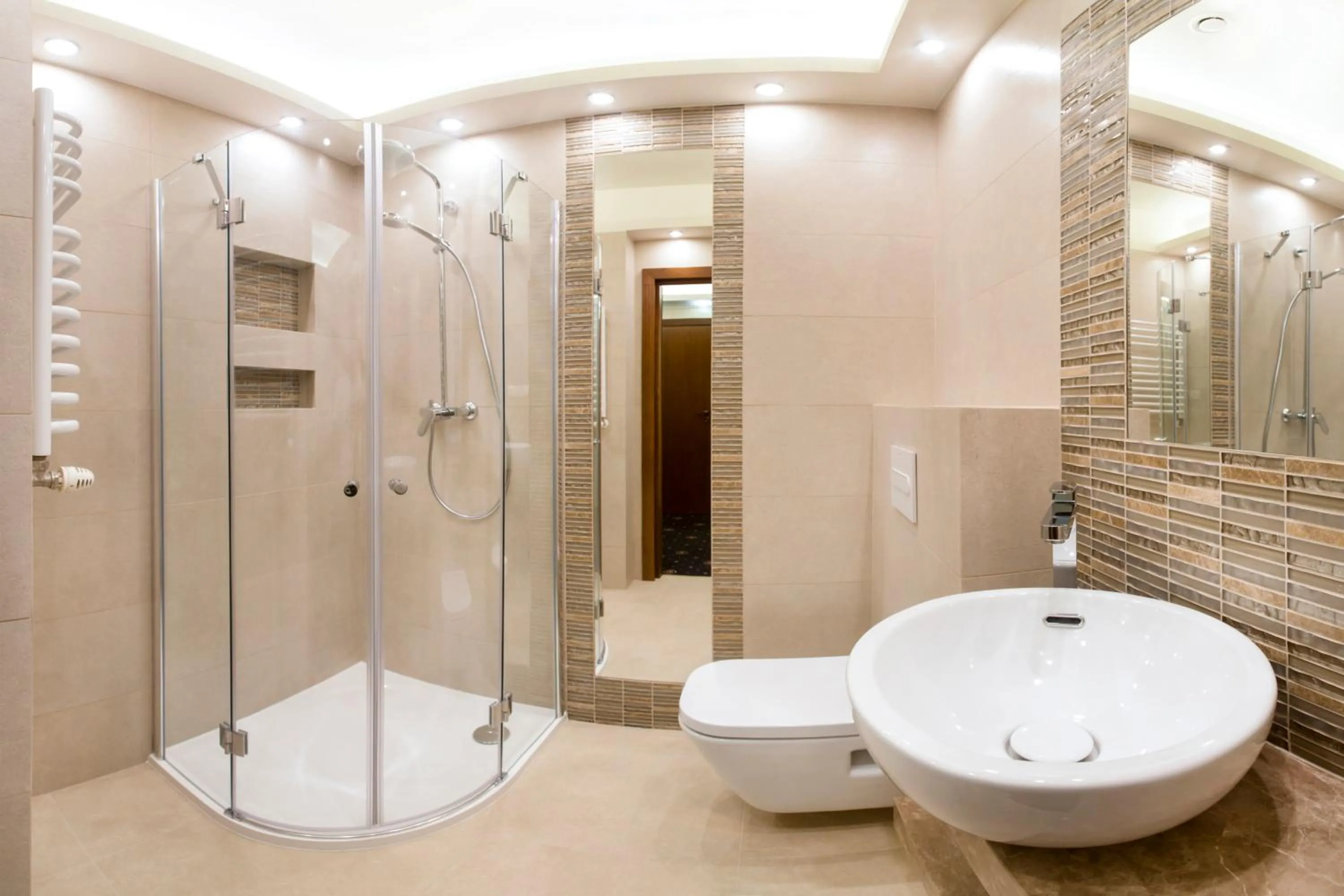 Bathroom in Grein Hotel