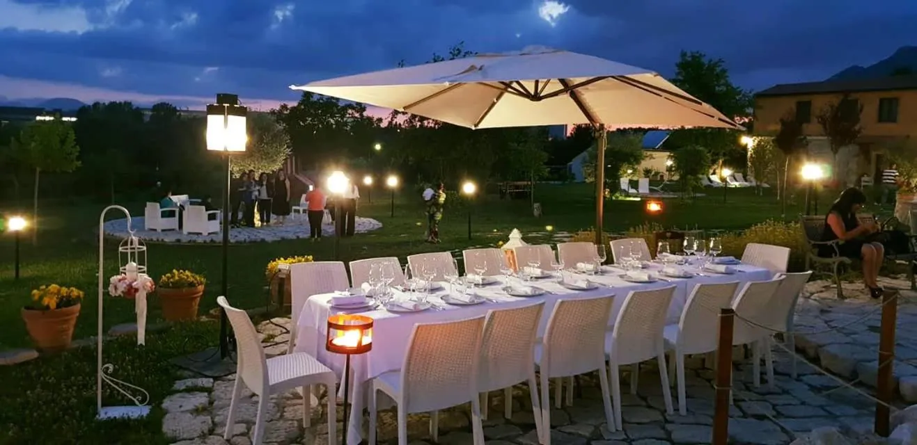 Garden view in AGRITURISMO iL PIOPPETO