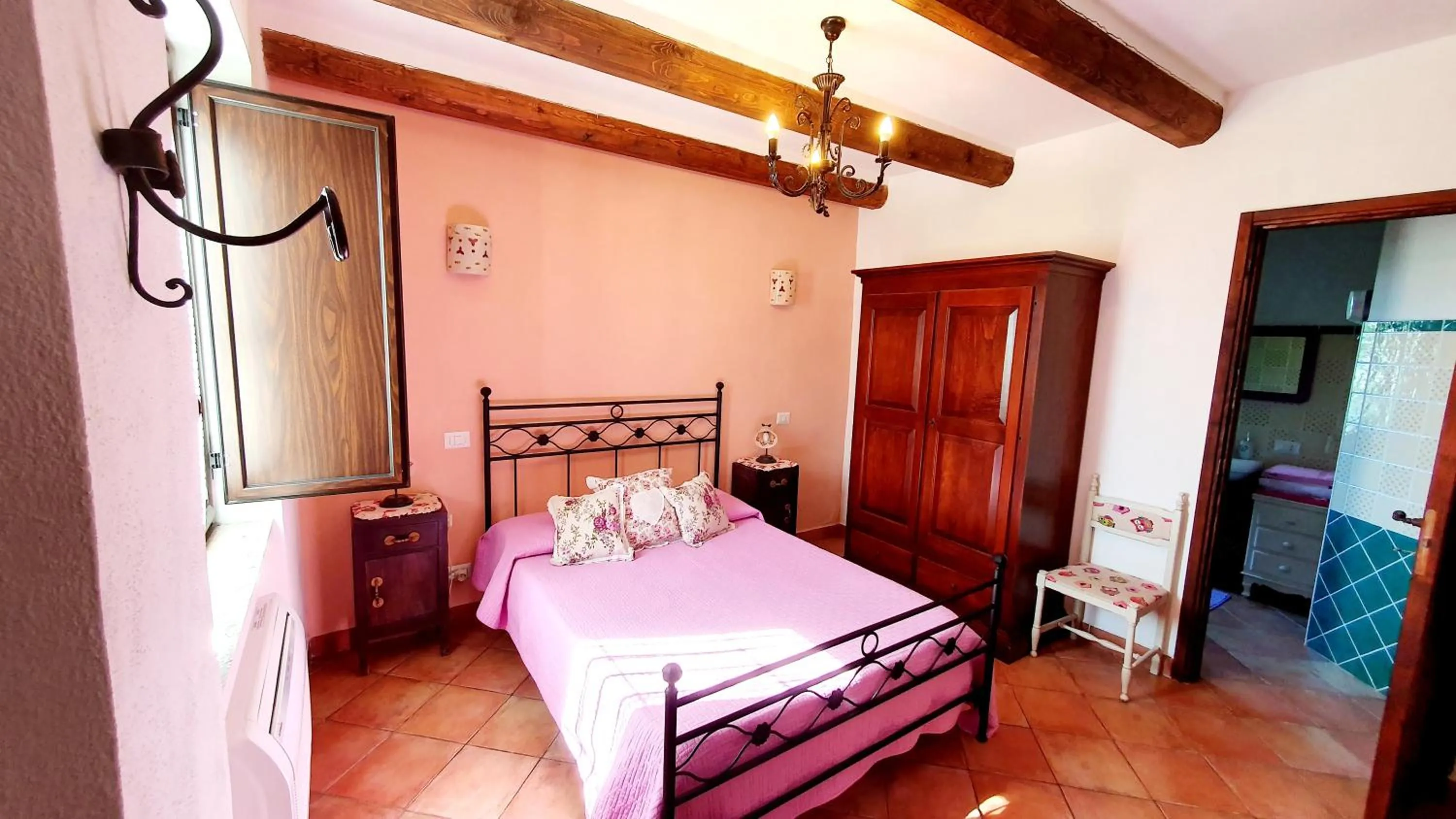 Photo of the whole room, Bed in AGRITURISMO iL PIOPPETO
