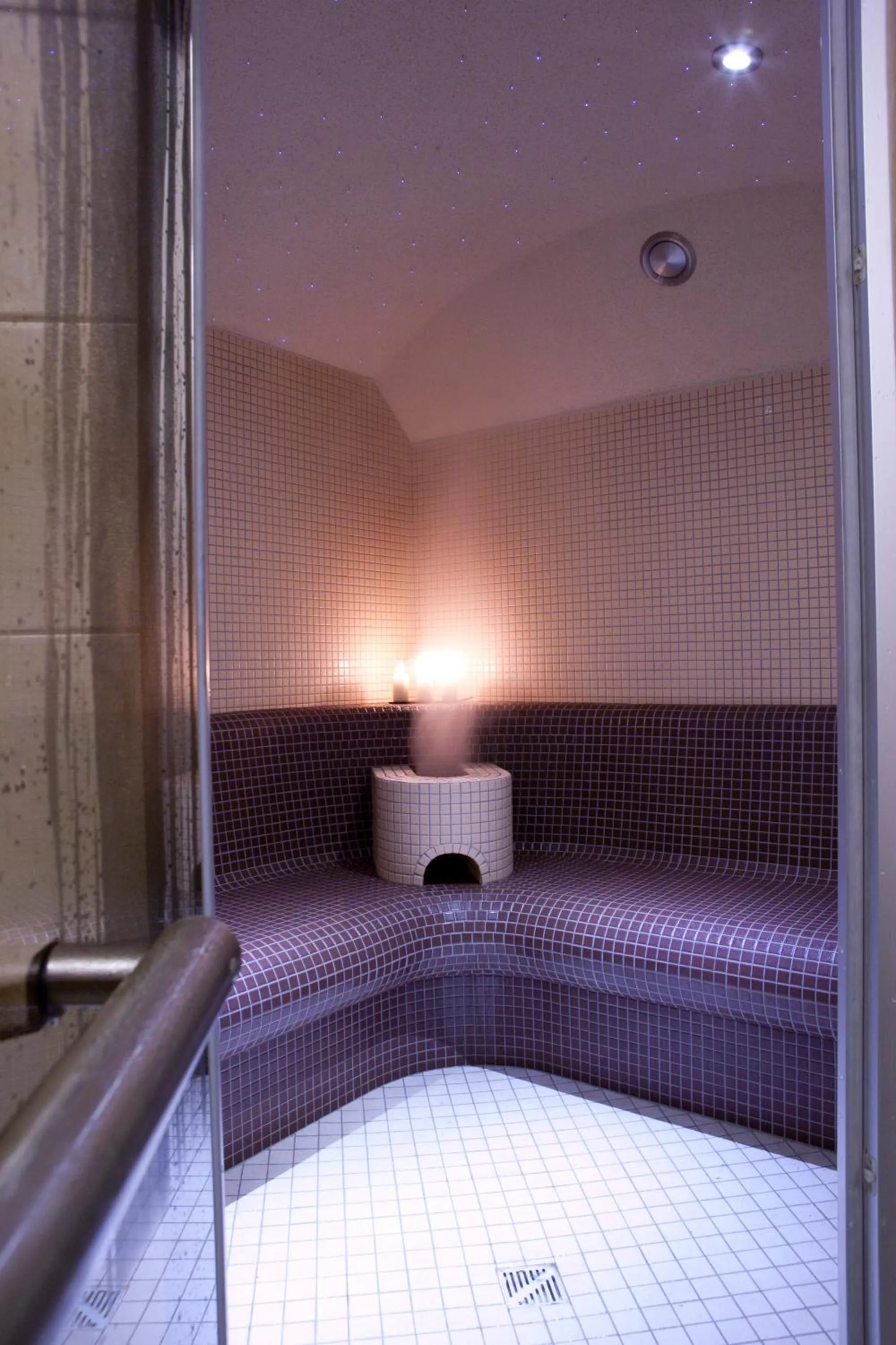 Spa and wellness centre/facilities, Bed in Hotel i Restauracja Castle
