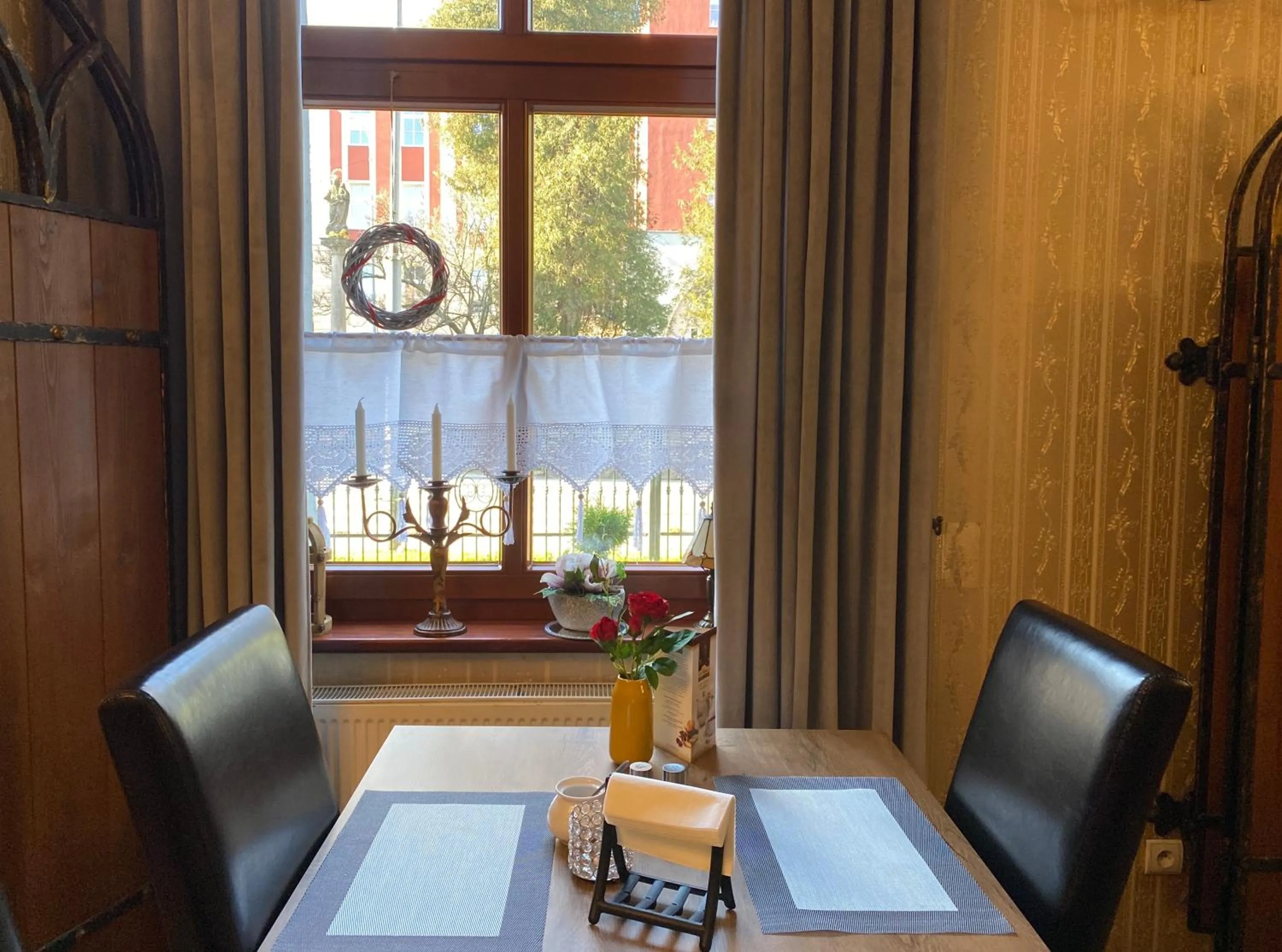 Food and drinks in Hotel i Restauracja Castle