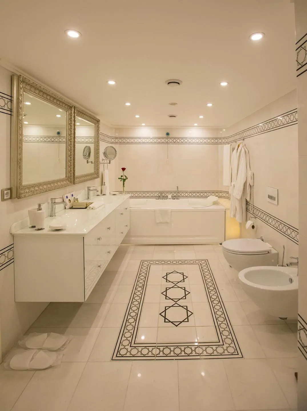 Shower in Zorlu Grand Hotel Trabzon