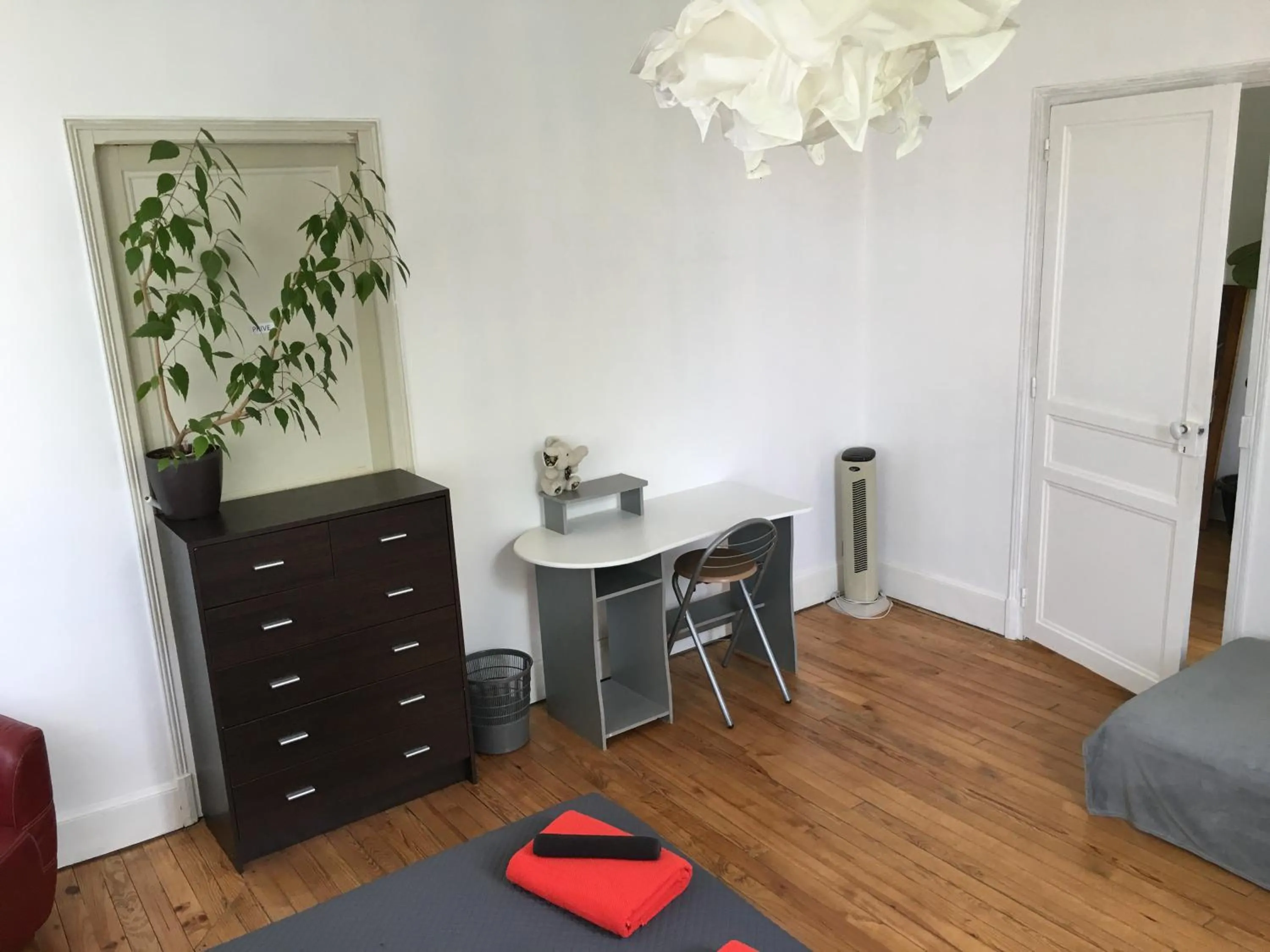 Photo of the whole room in Chez Dan et Véro - Chambre d'hôte