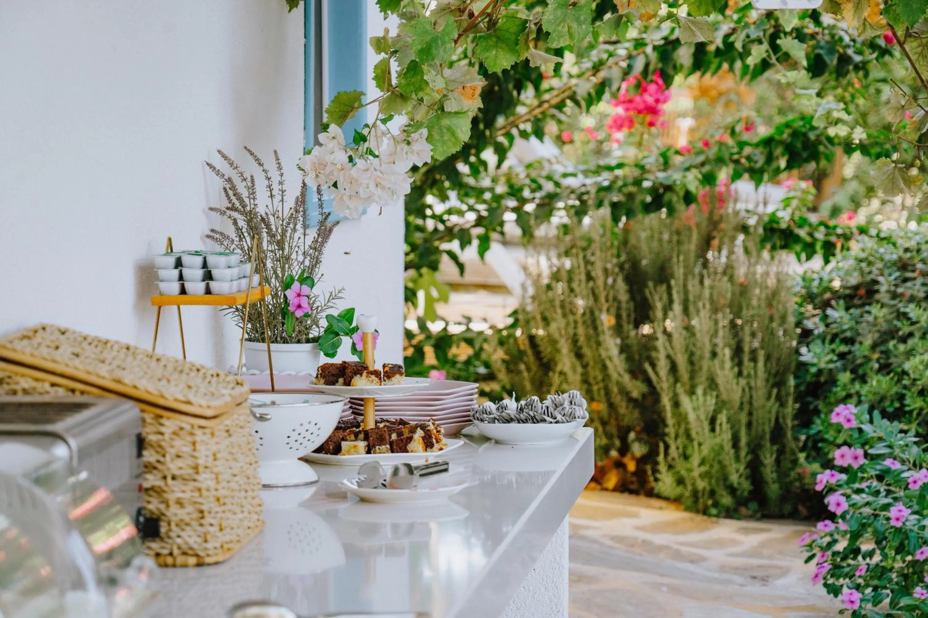 Golden Lighthouse Hotel