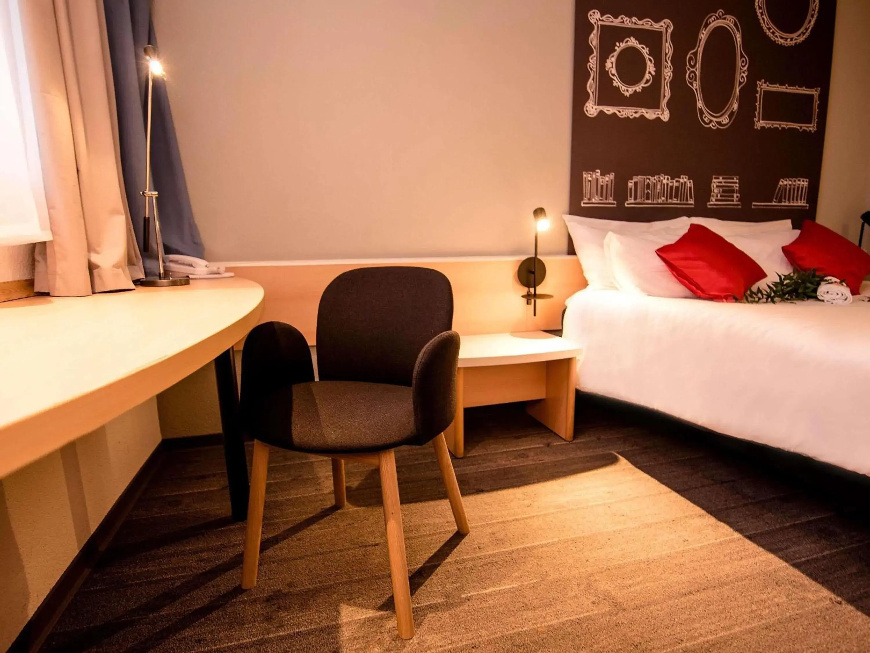 Superior Double Room in Ibis Poznan Stare Miasto Superior Double Room in Ibis Poznan Stare Miasto