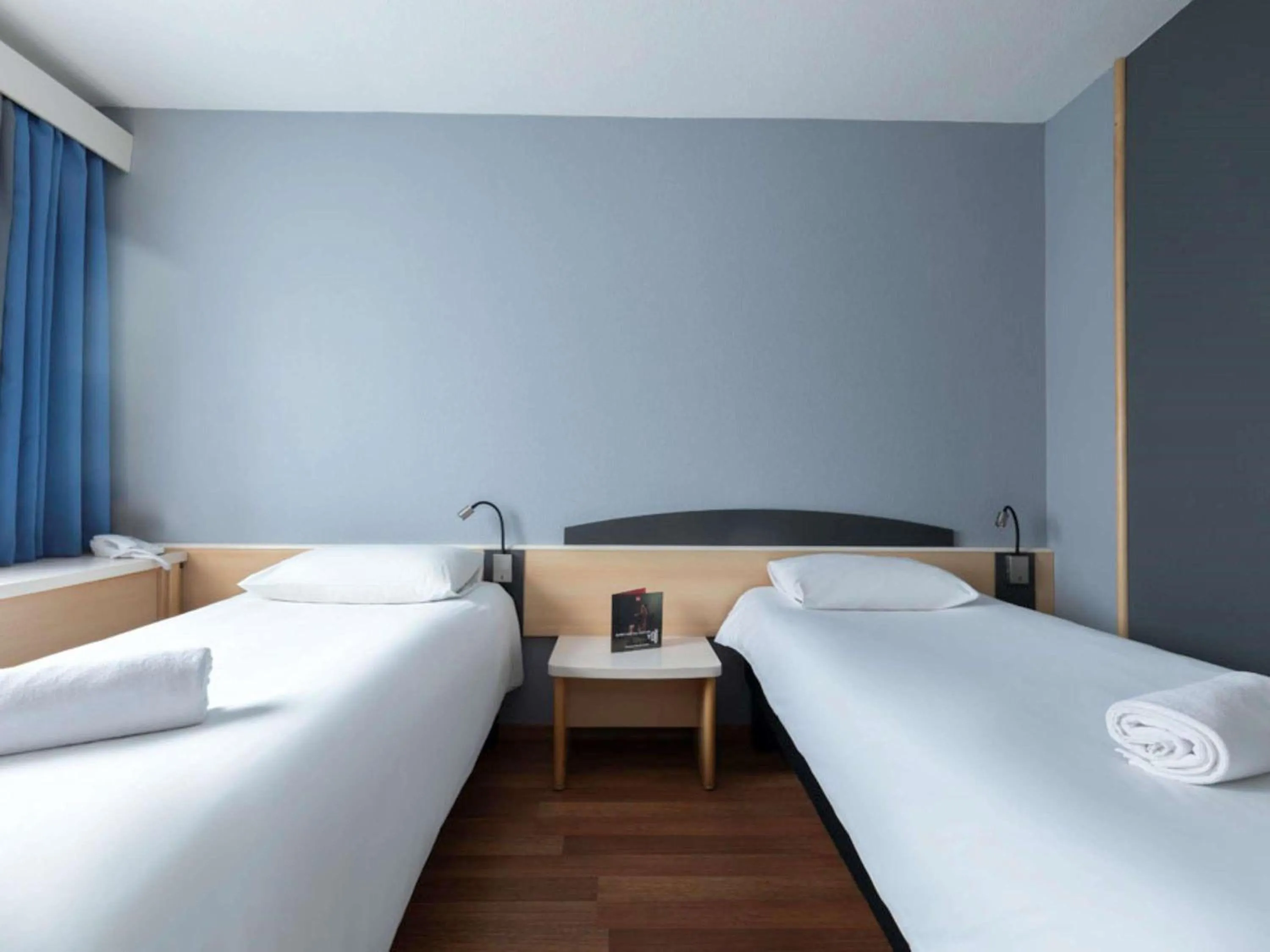 Bedroom, Bed in Ibis Poznan Stare Miasto