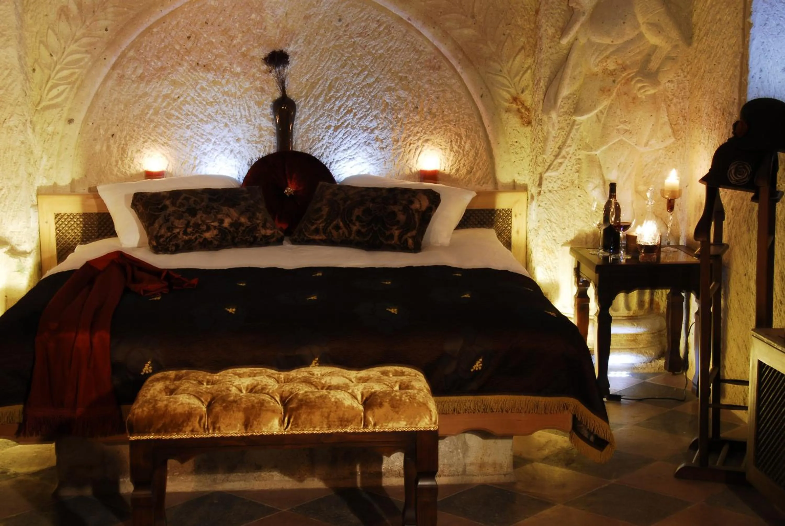 Decorative detail, Bed in Cappadocia Perimasali Cave Hotel