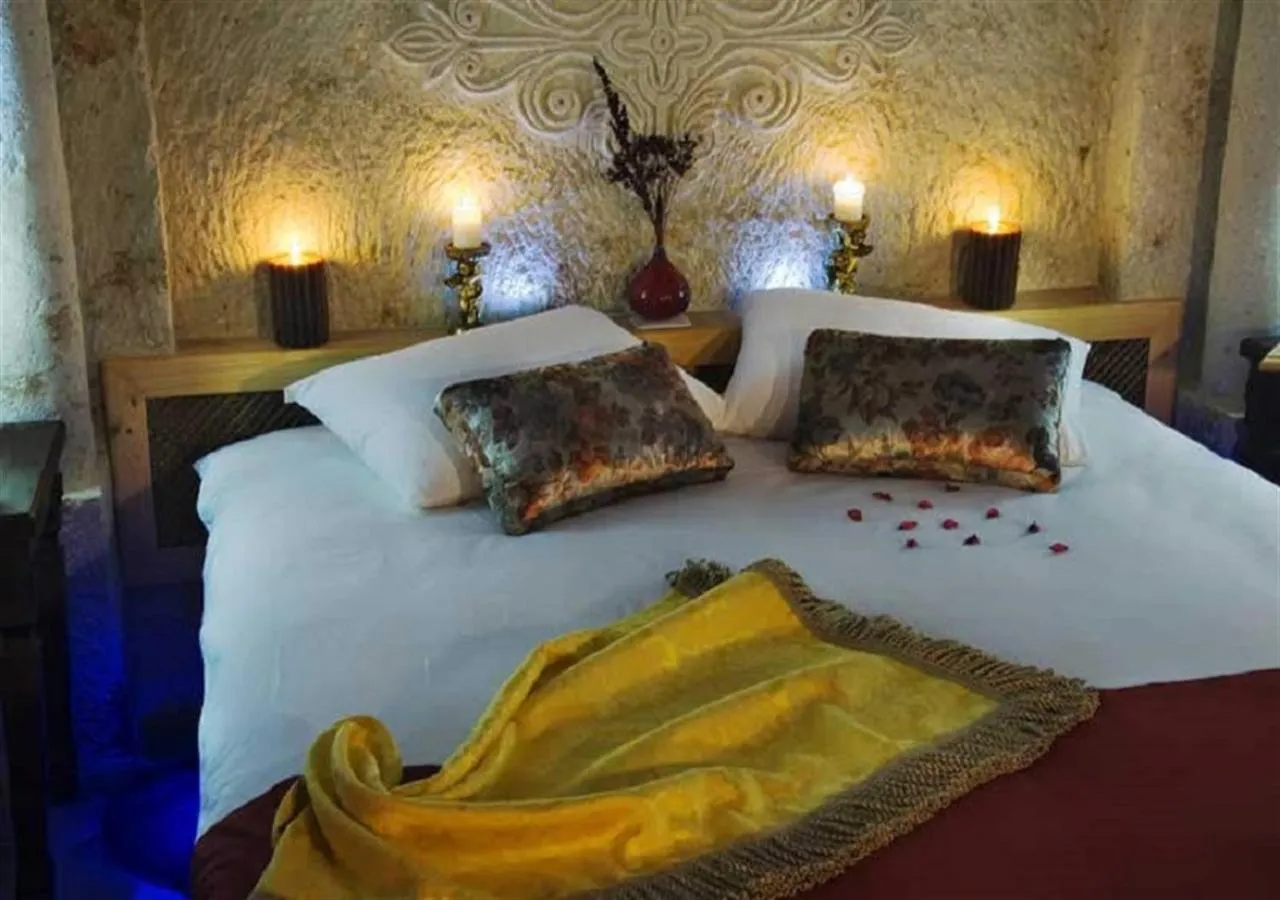 Bed in Cappadocia Perimasali Cave Hotel