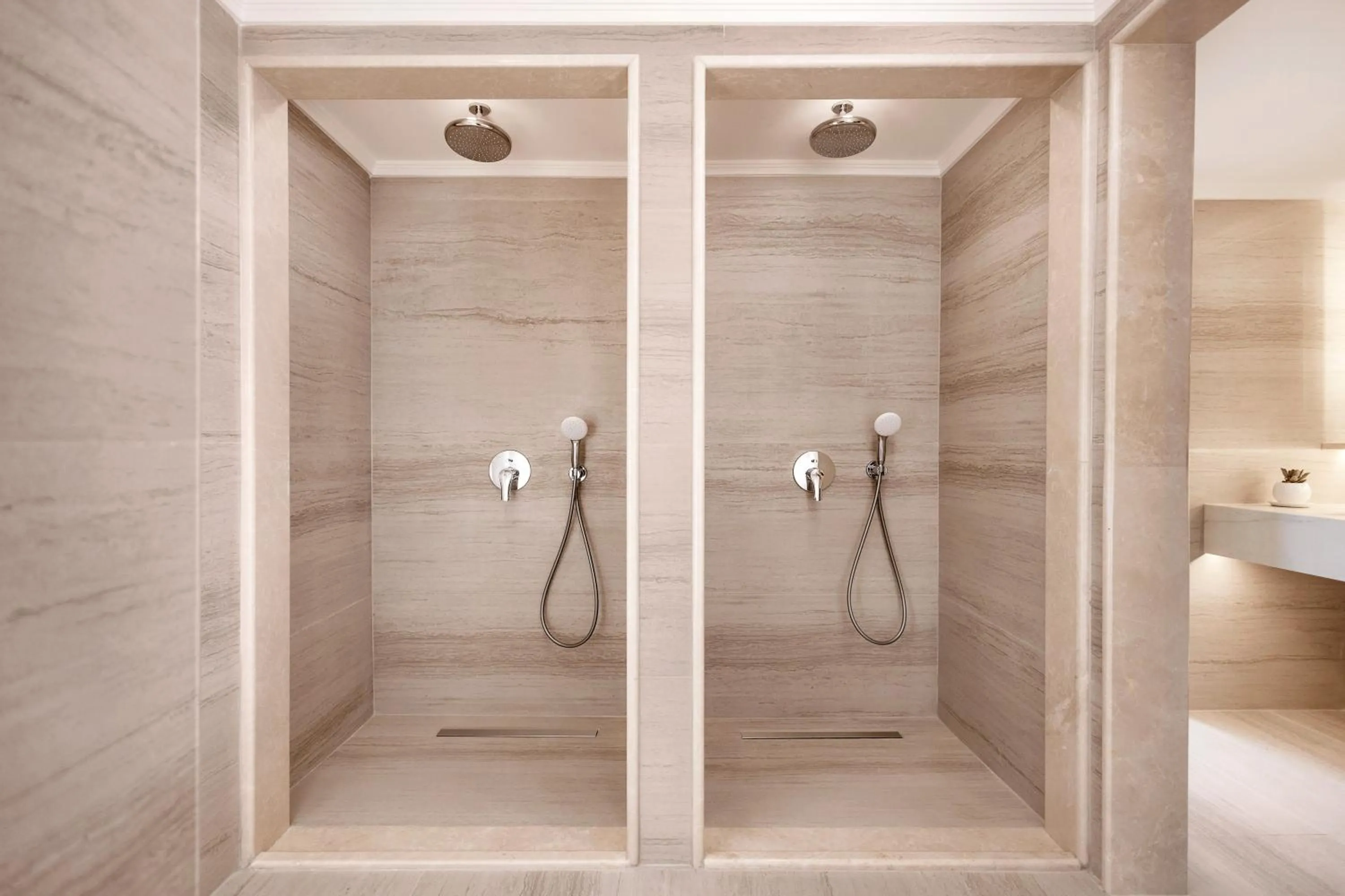 Shower in Akka Antedon Hotel - Premium All Inclusive