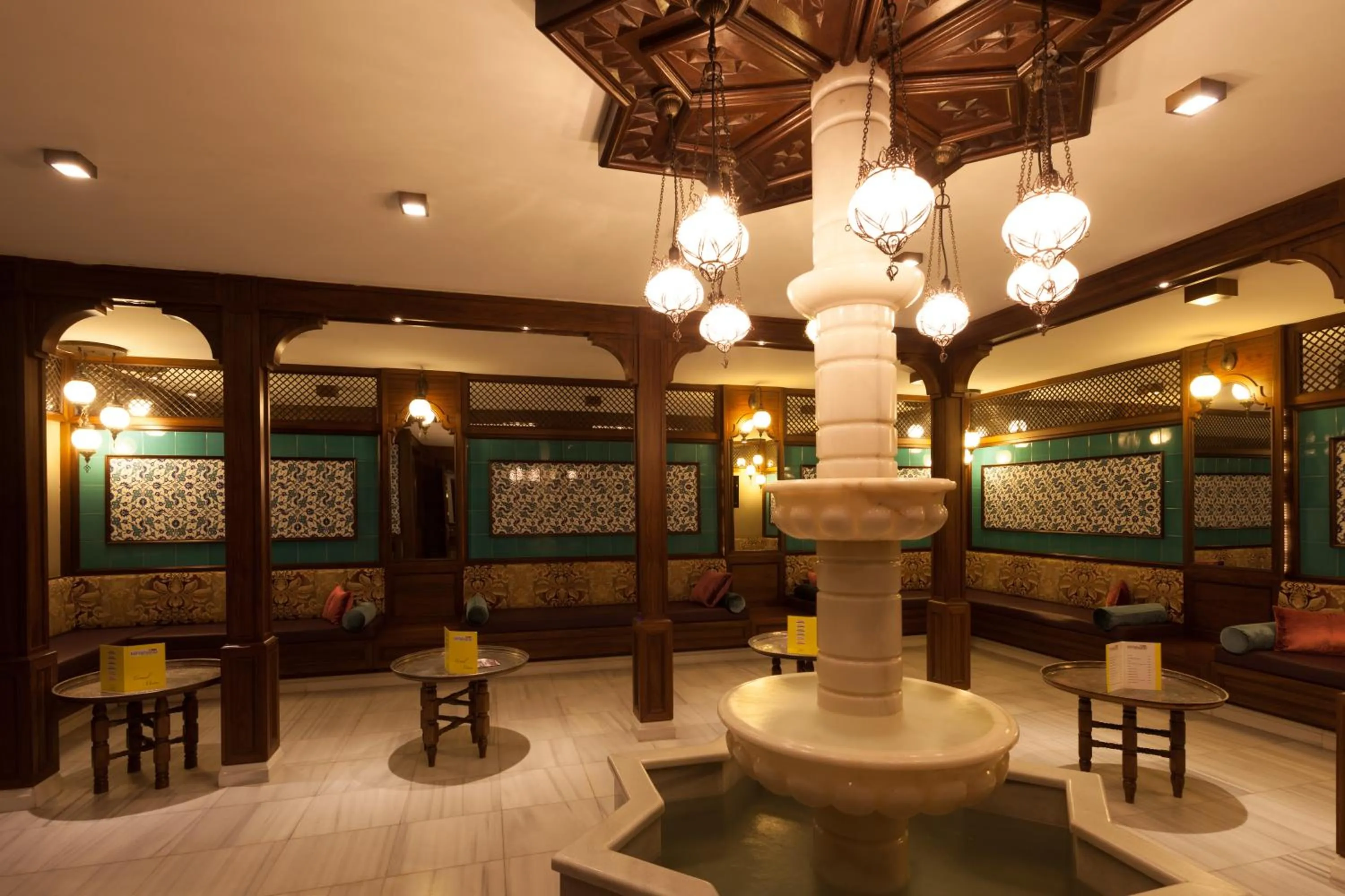 Steam room in Kervansaray Thermal Convention Center & Spa