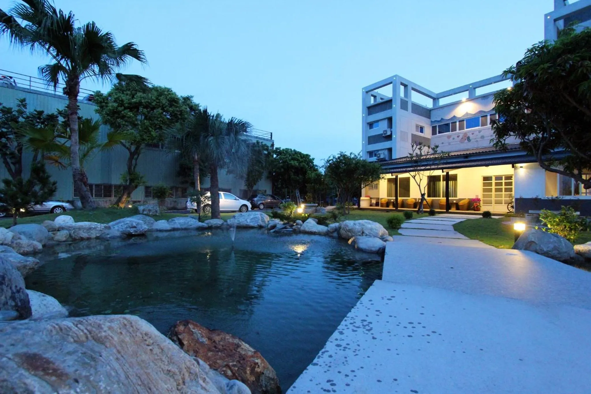 Sunset in The Green Mile Field B&B