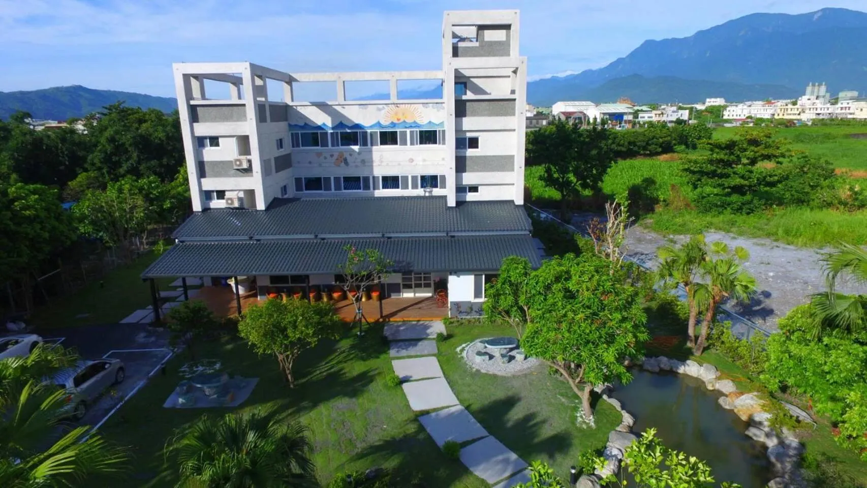 Bird's eye view in The Green Mile Field B&B