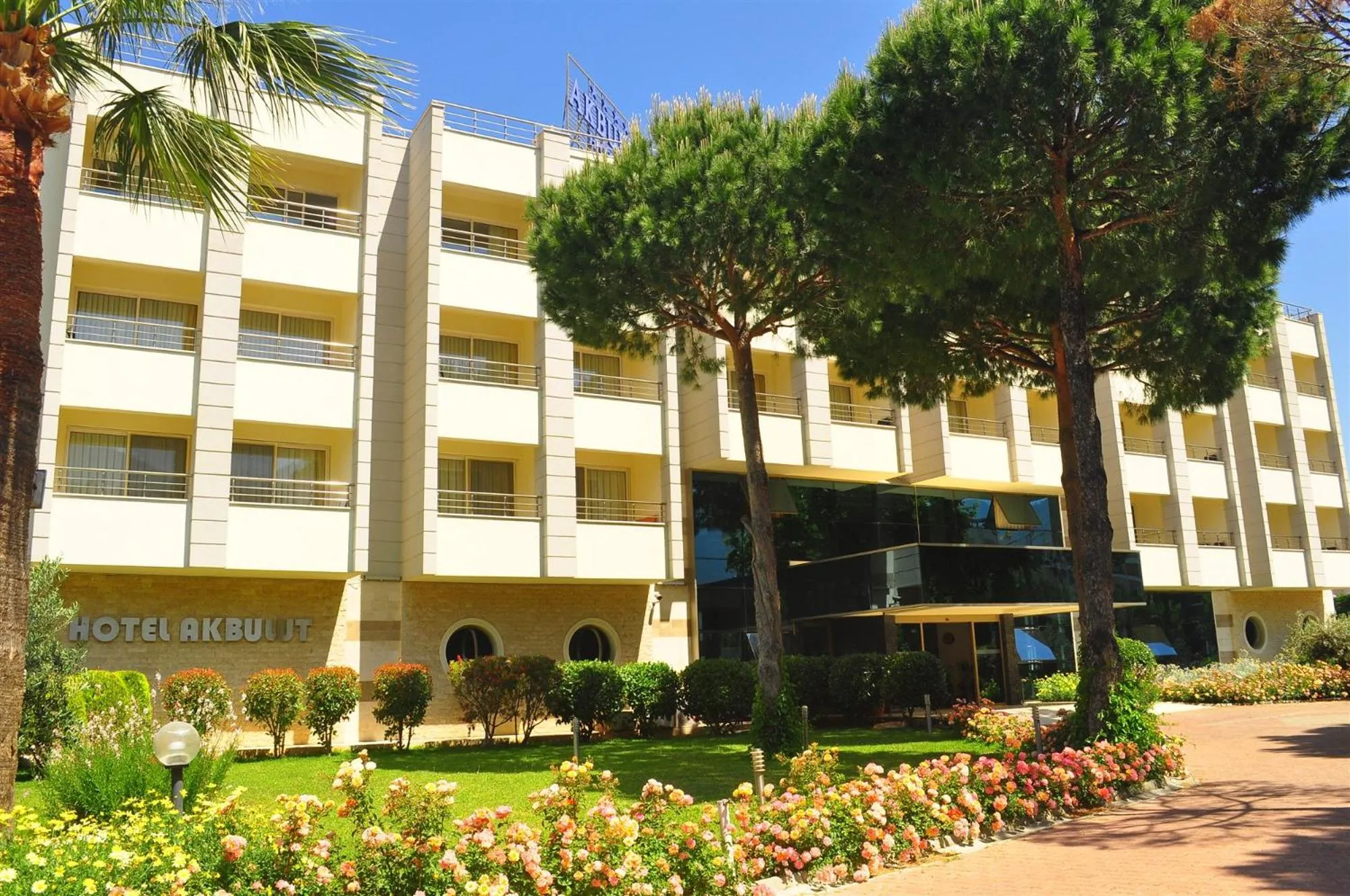 Facade/entrance in Hotel Akbulut & Spa